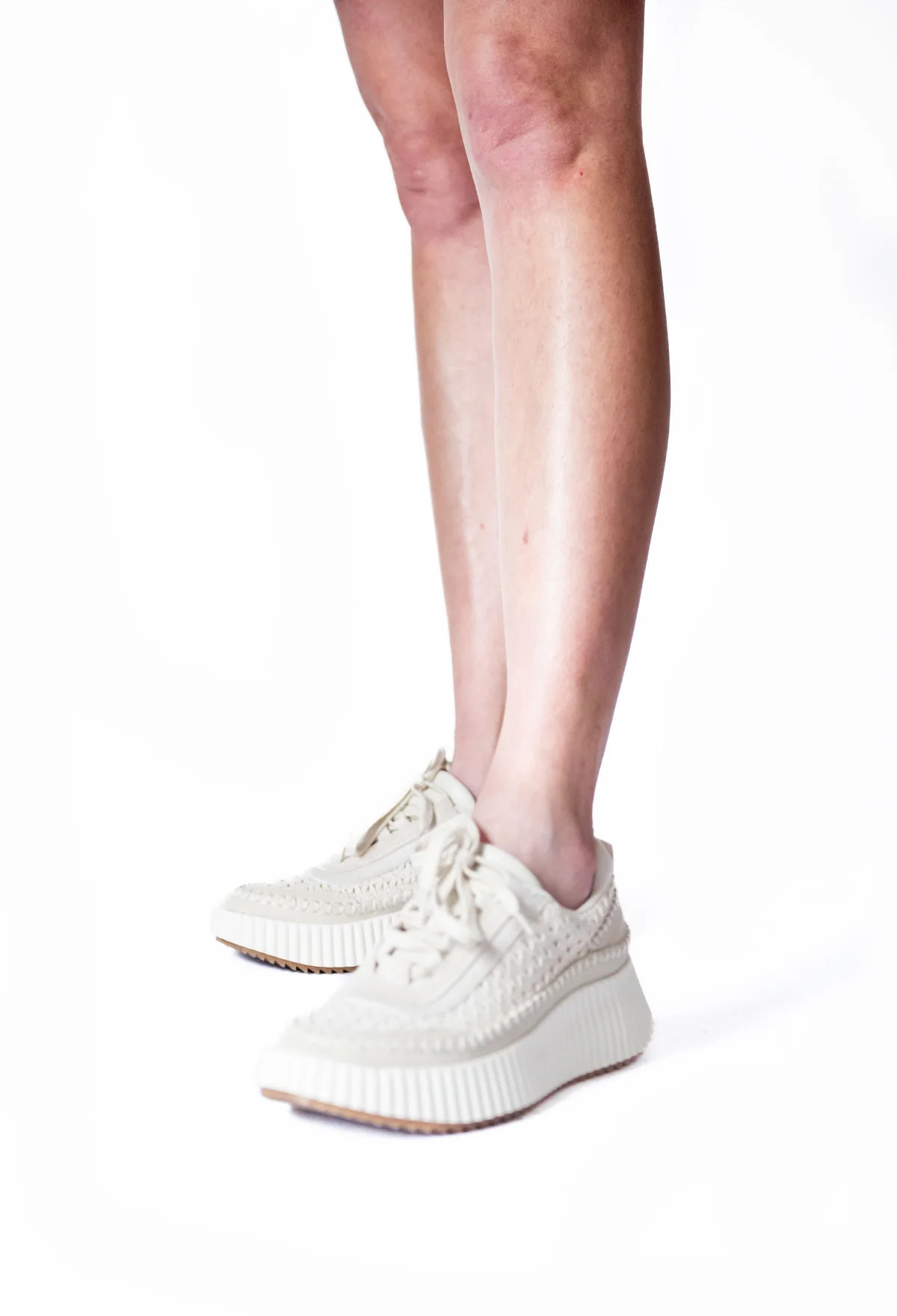 Dolce Vita Dolen Sneakers in Sandstone | Minette