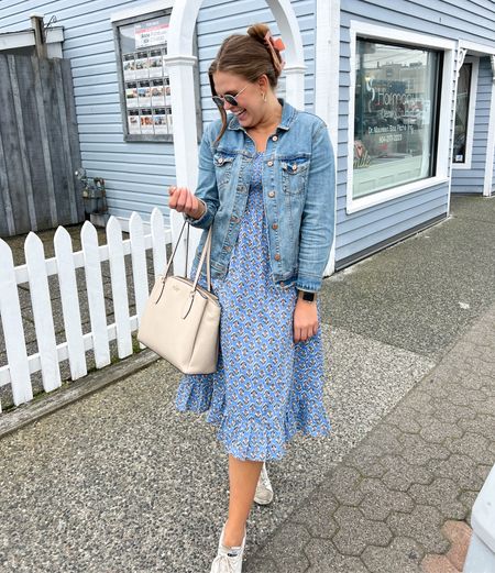 Comfy and cute travel day look for spring and summer 💙 I love wearing midi and maxi dress this time of year for comfort and connivence 

#LTKtravel #LTKSeasonal #LTKunder100