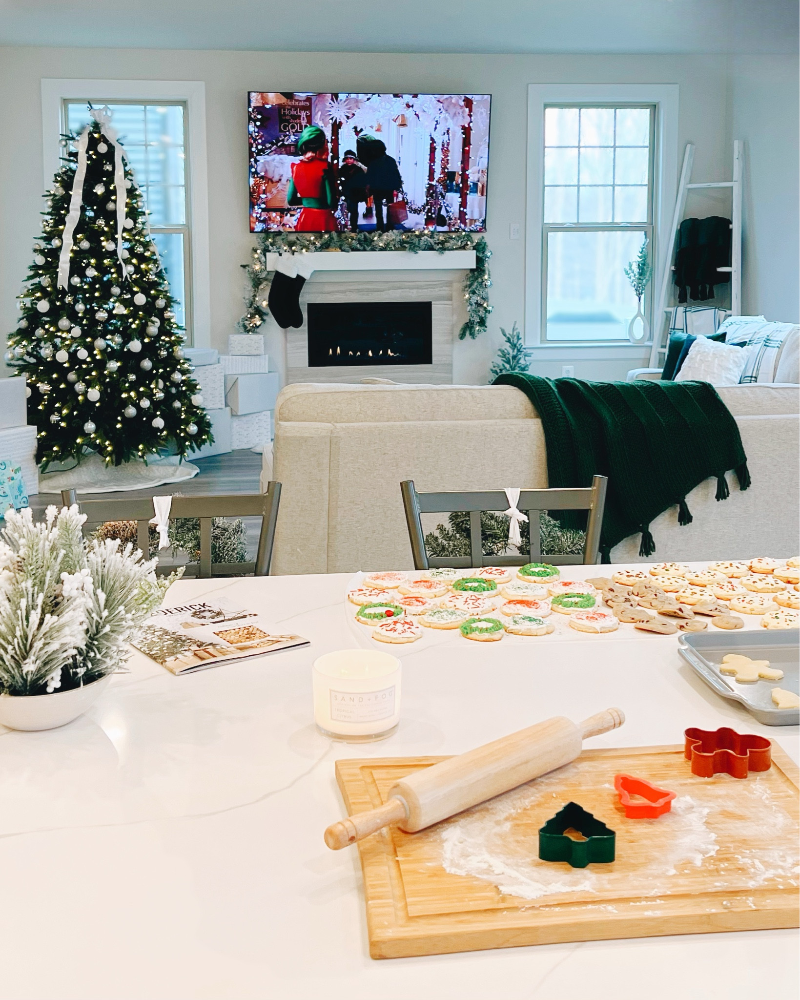 Cozy Christmas Home Decor to enjoy while baking holiday cookies! 

#LTKHome #LTKHoliday #LTKSeasonal