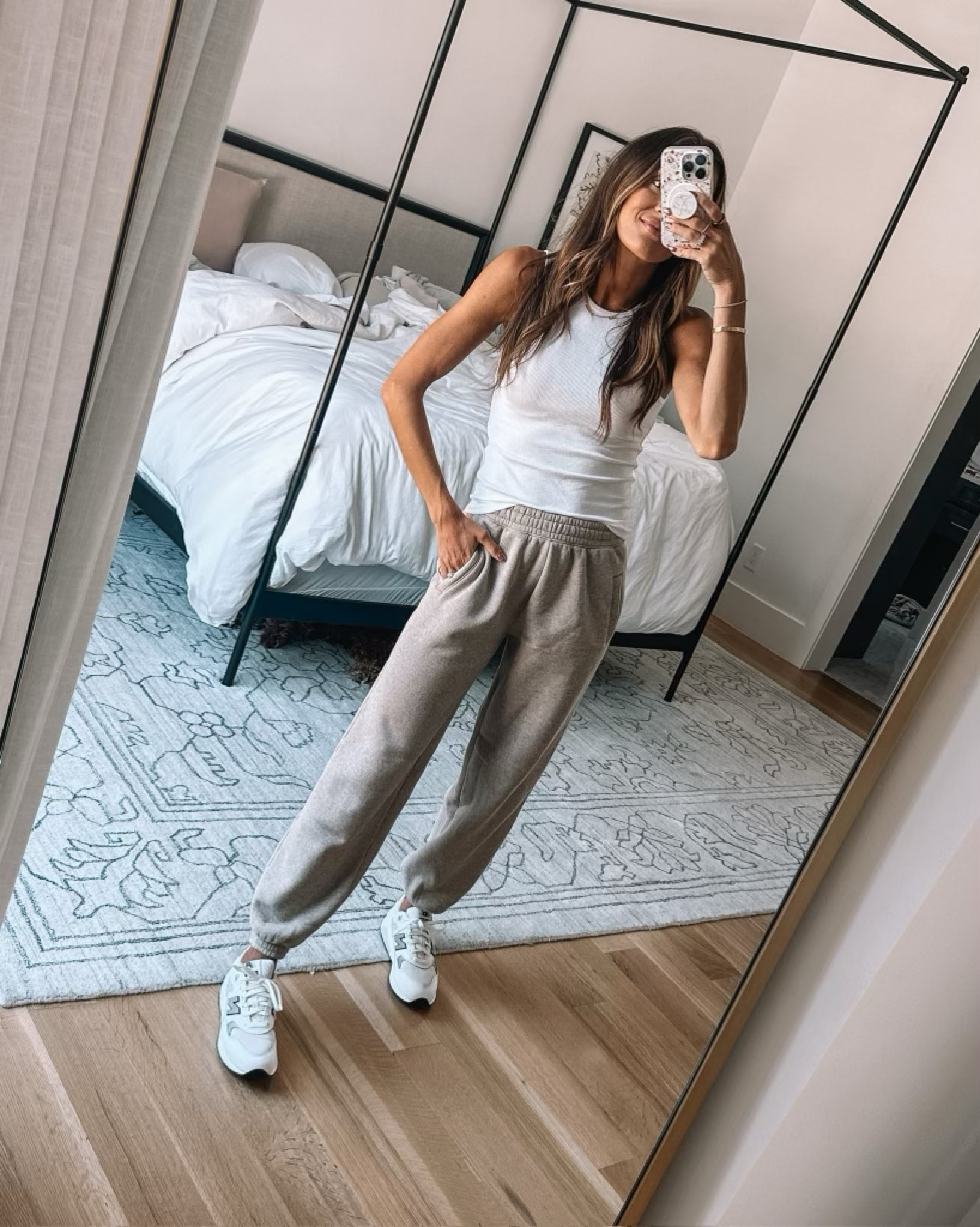 sharing my @abercrombie fall faves on my stories this morning for the @shop.ltk sale 🤎  #abercrombiepartner #ad 

#LTKsalealert #LTKtravel #LTKSale