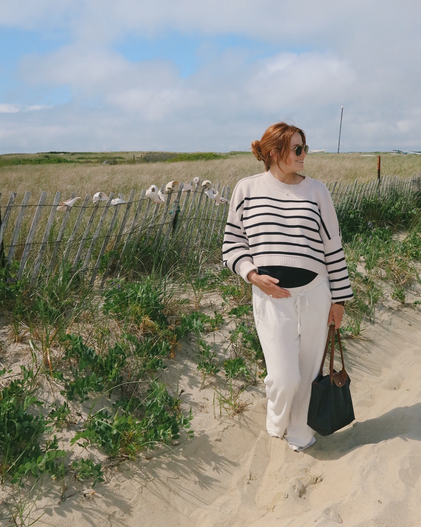  nantucket babymoon beach day 👶🏼🌙🤍 

#LTKFindsUnder100 #LTKBump #LTKTravel