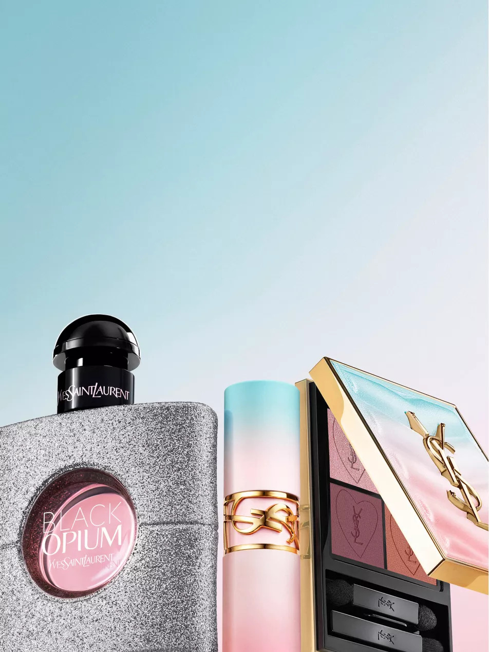 Couture Mini Clutch Valentine's Day Eyeshadow Palette 4g | Selfridges