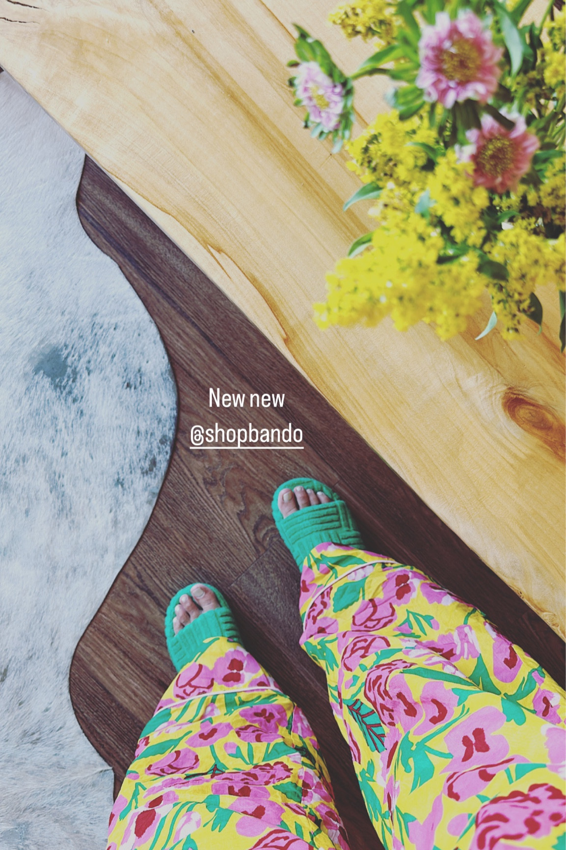 New yellow loungers from ban.do 💛 