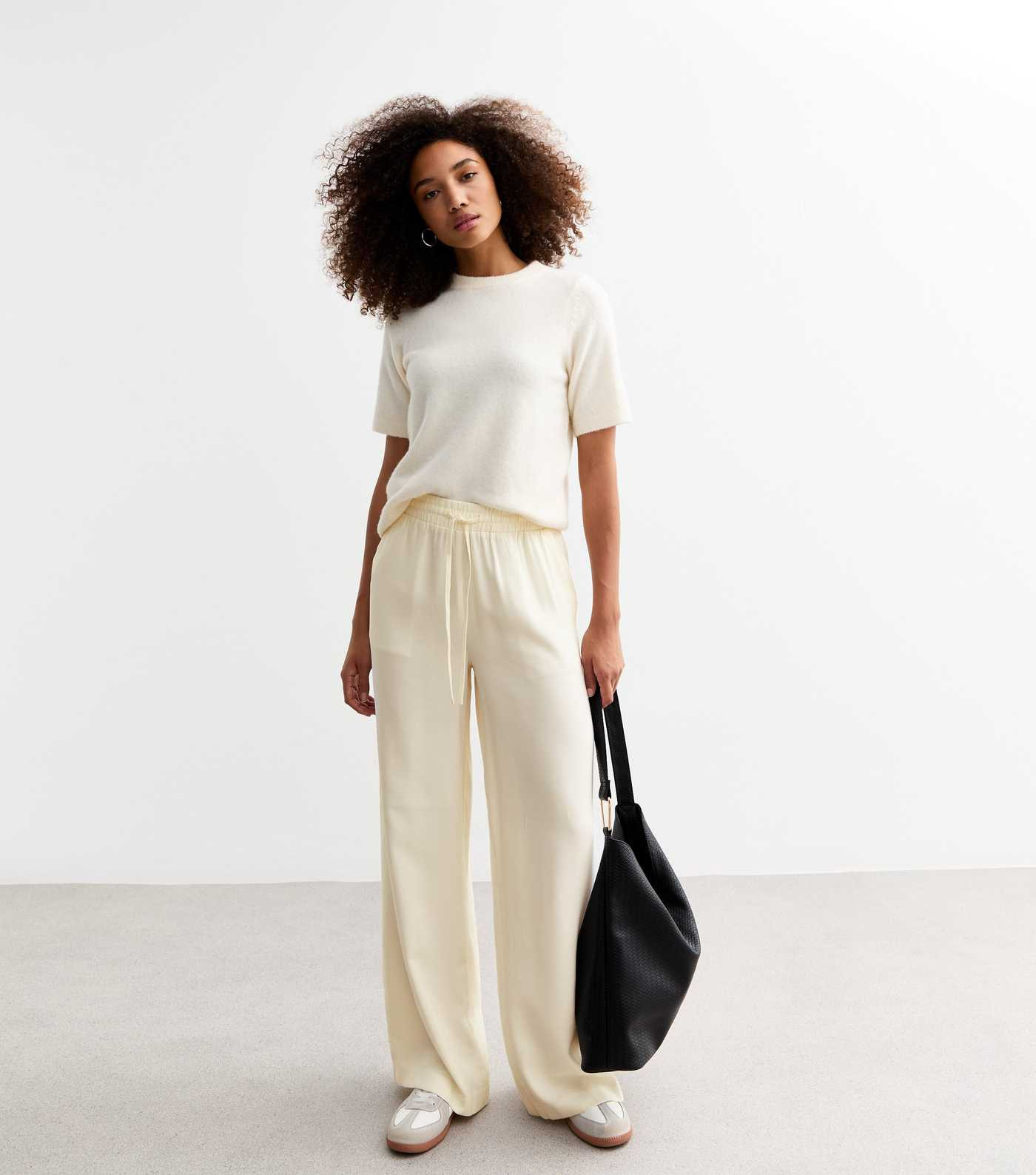 Off White Drawstring Wide Leg Trousers
						
						Add to Saved Items
						Remove from Saved It... | New Look (UK)