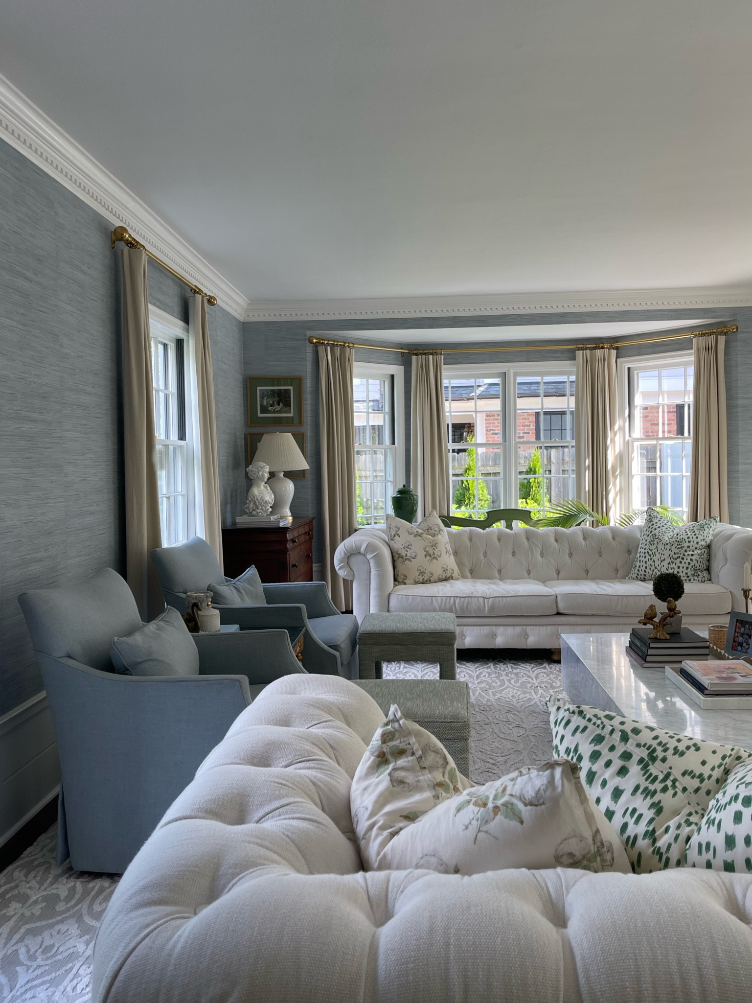 Living room sources 🤍💙

#LTKunder100 #LTKhome #LTKunder50