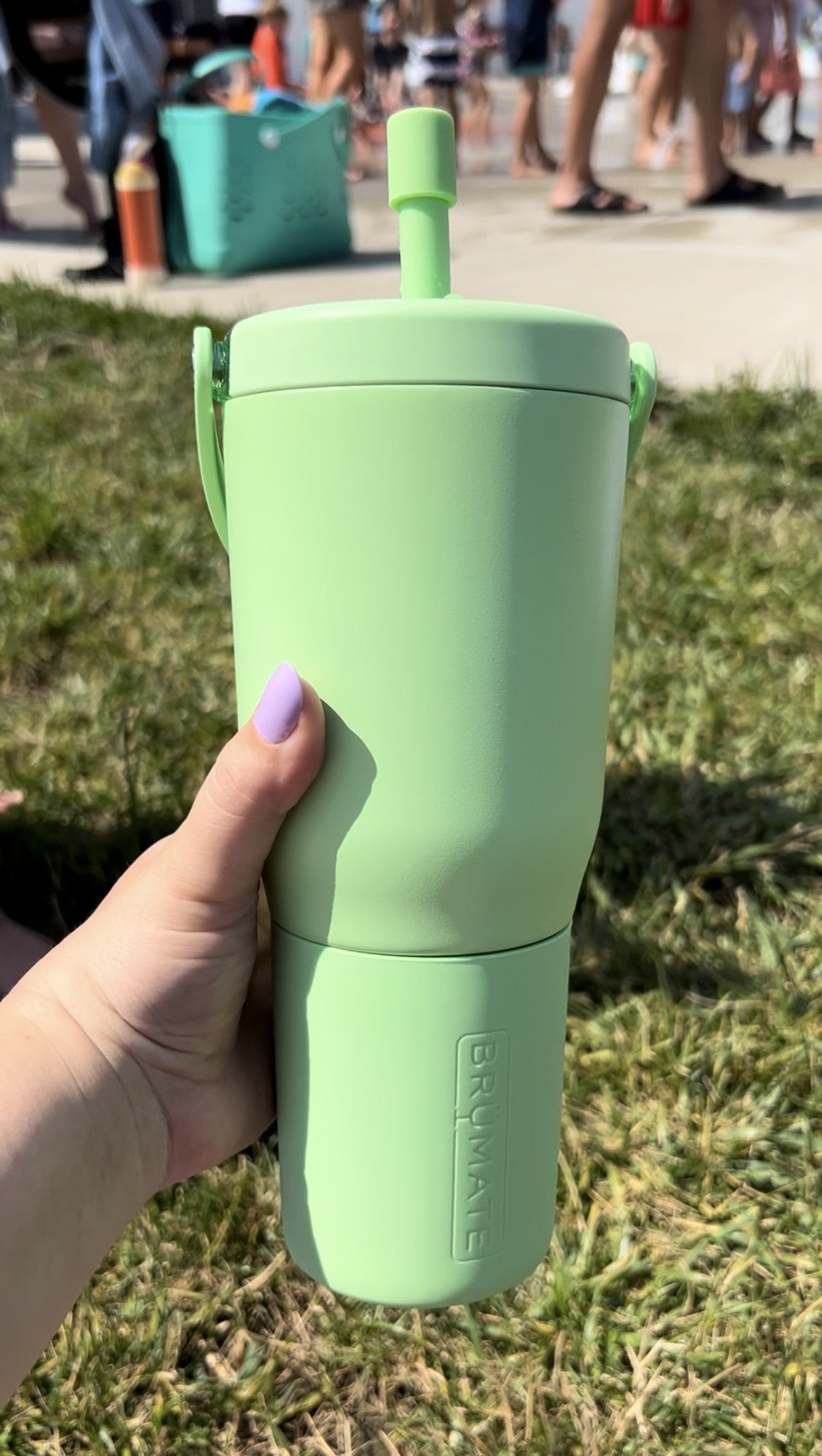 35oz of cold, stylish hydration? Yes please. 💅 The BrüMate Resa is my go-to tumbler right now — it keeps my drinks ice cold all day, has a spill-proof magnetic straw cover (genius), and looks so cute doing it. Whether I’m running errands, hitting the park, or just trying to drink more water, this is the cup that actually keeps up. 👏🏼✨

#BrumateResa #HydrationGoals #SummerEssentials #ViralTumbler #StayCool #MagneticStrawCover #TumblerCrush #DrinkwareAddict #BrumateLife #MomWaterCup #HotGirlHydration #BrumateStyle #CupHolderApproved #IceColdAllDay #DailyMustHave #PinterestFaves #SpillProofVibes

#LTKFindsUnder50 #LTKActive #LTKFamily
