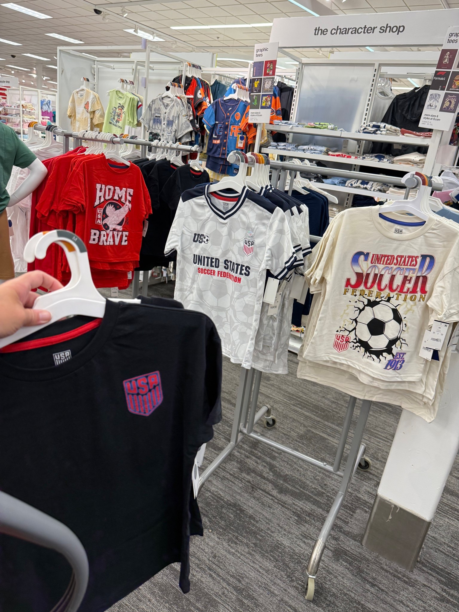 WORLD CUP FINDS

Cute soccer shirts for kids are arriving ahead of the World Cup ⚽️


World Cup finds, soccer moms, soccer kids, us soccer

#LTKActive #LTKKids #LTKSeasonal