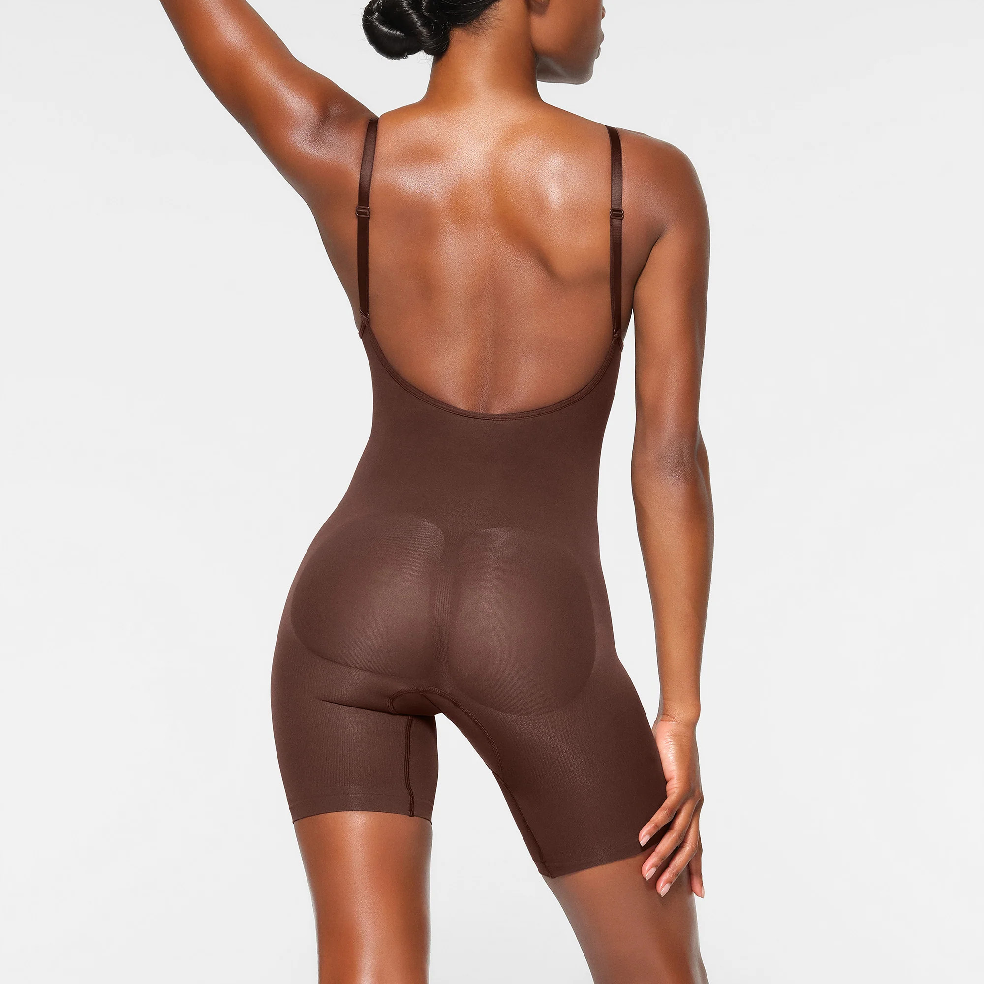 SKIMS Low Back Mid Thigh Bodysuit | Deep Neutral | 4XL | Seamless Sculpt | SKIMS (US)