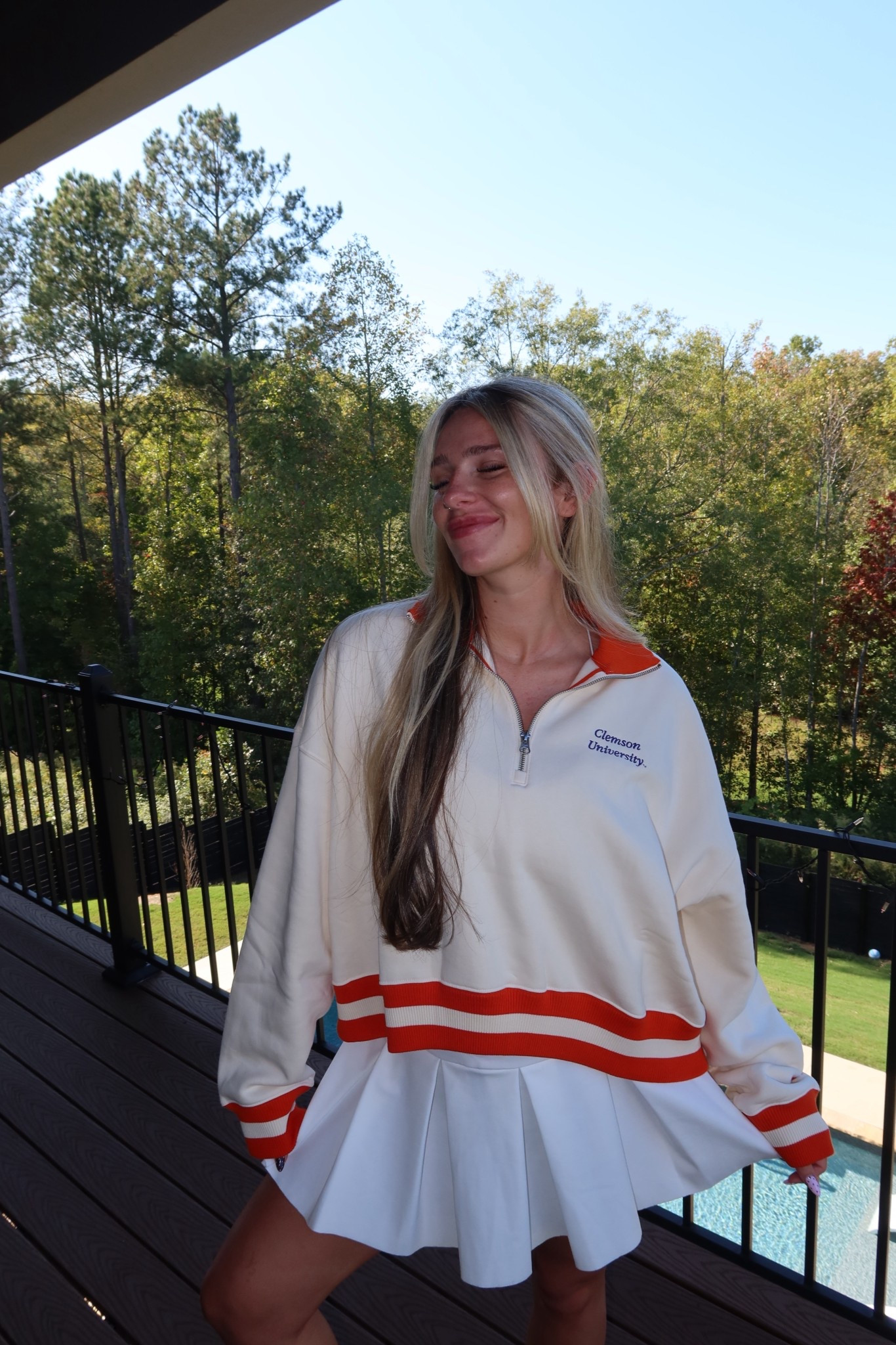 obsessed with all of these fall game day looks from @fanatics 😍😍😍 #fanatics #ad