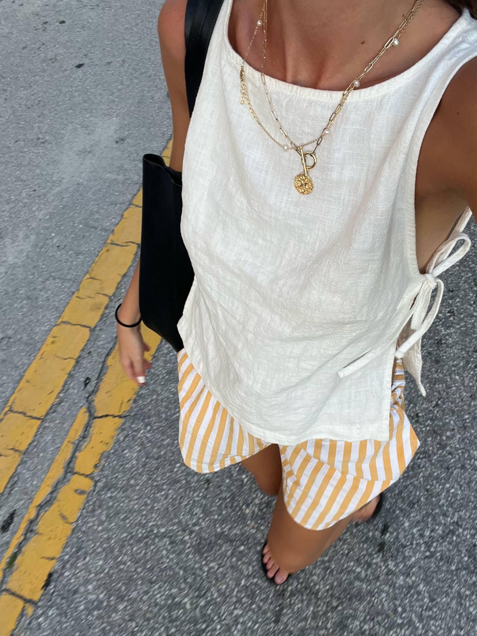 Summer outfit of the day! Loving this linen top 

#LTKSeasonal #LTKstyletip #LTKFind