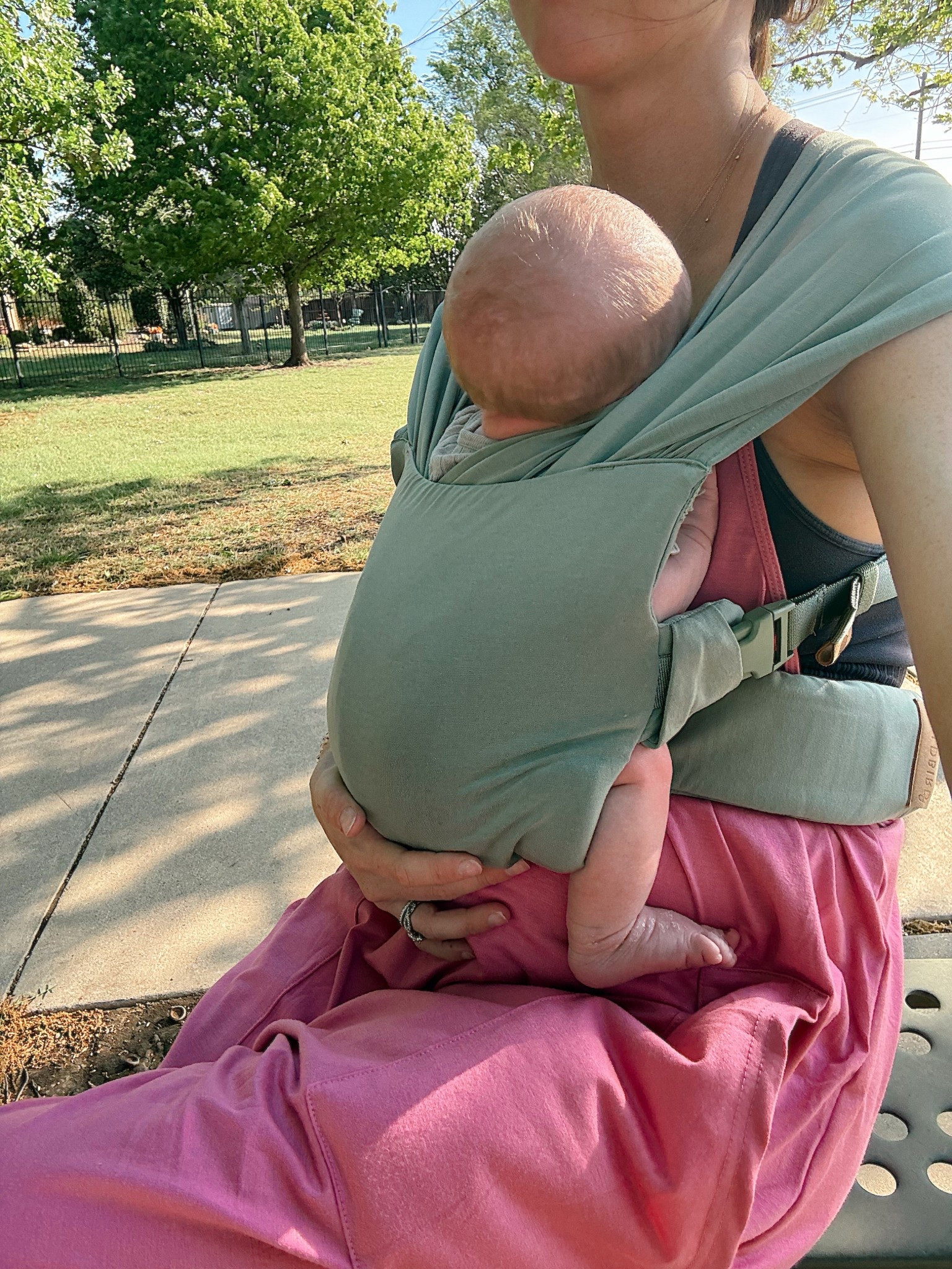 This carrier is so comfortable and makes mom life with a toddler so much easier 👏🏼

#LTKBaby #LTKmomlife #LTKootd