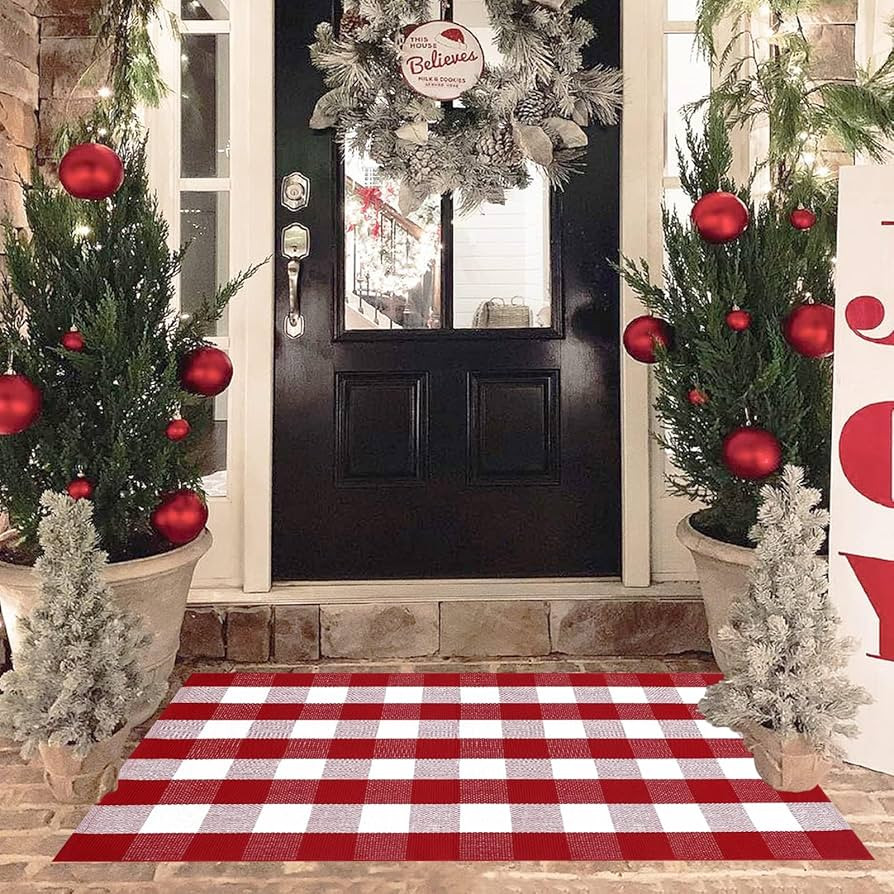 Christmas Red and White Plaid Rug - 3' x 5' Outdoor Front Door Decor Mat Cotton Washable Hand-Wov... | Amazon (US)