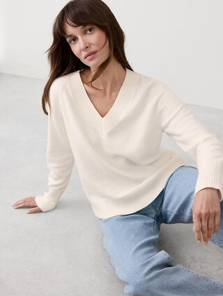 Forever V-Neck Sweater | Banana Republic Factory