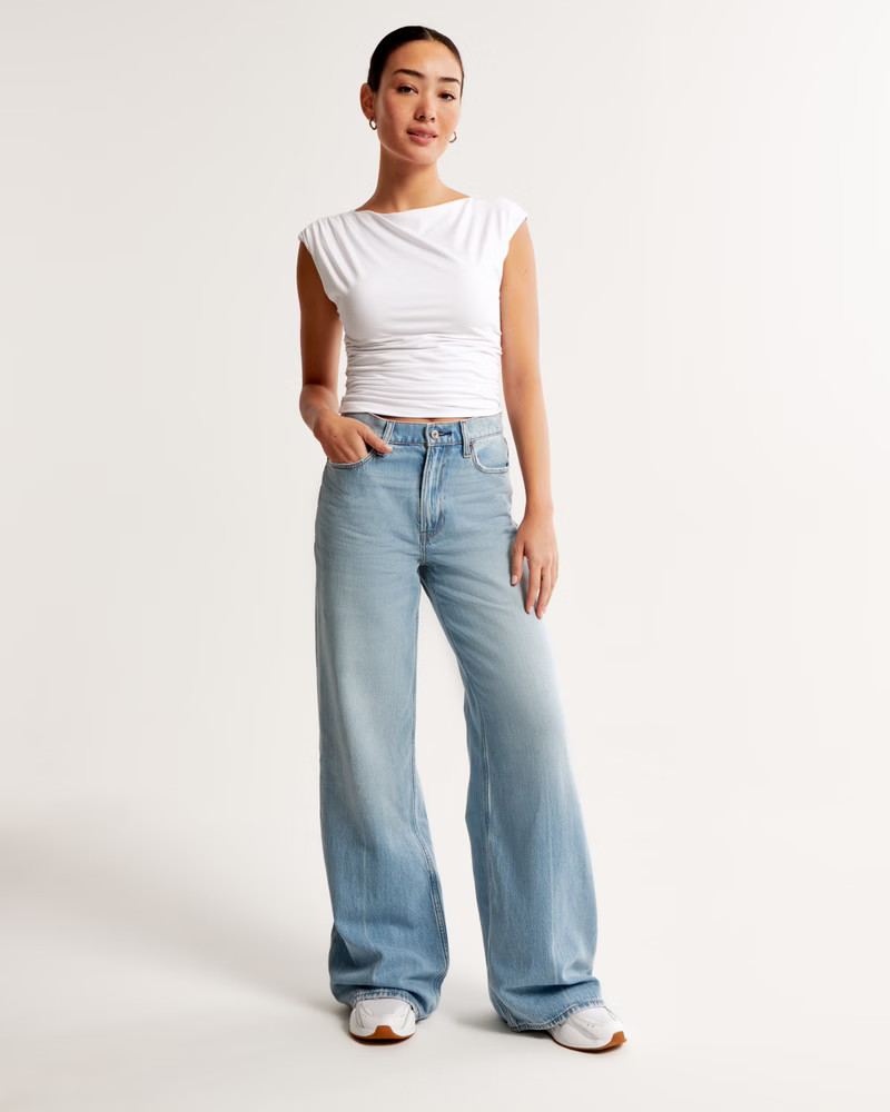High Rise Wide Leg Jean | Abercrombie & Fitch (UK)