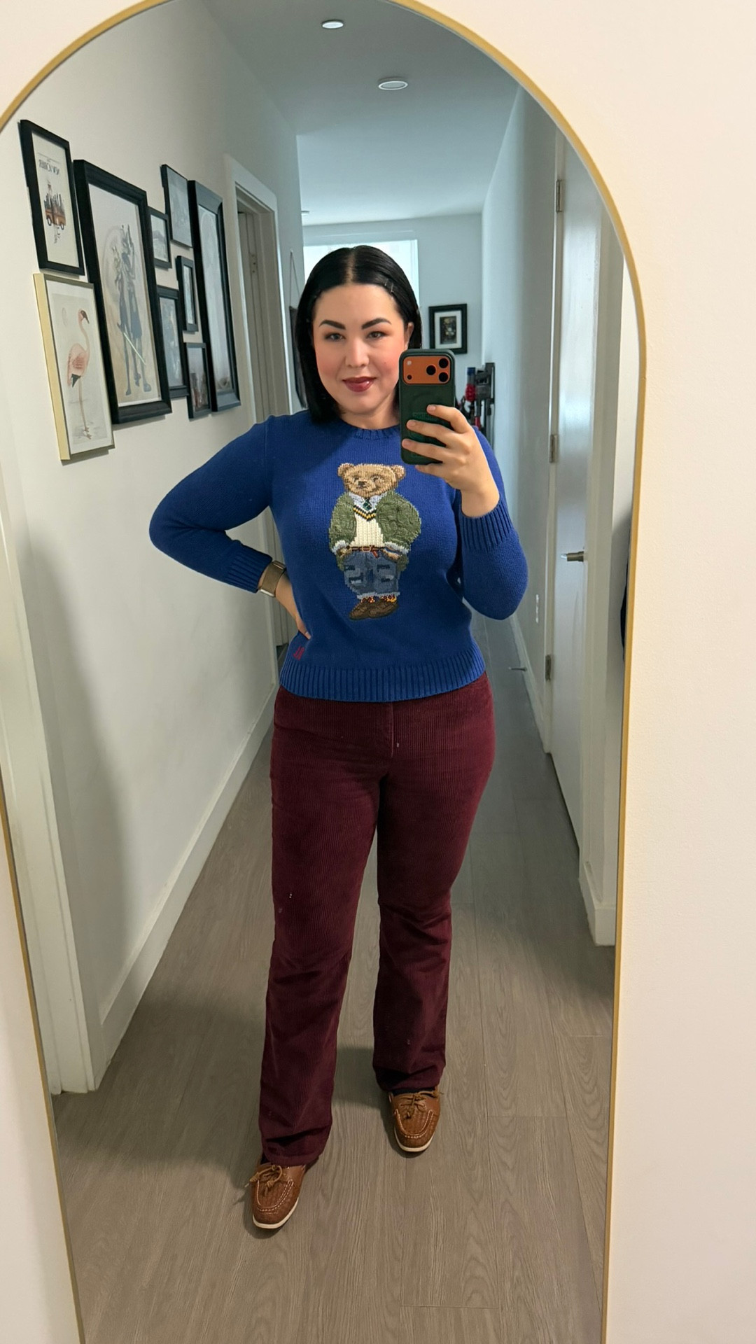 Cozy fall vibes 🍁 Sweater + jeans  

#LTKStyle #LTKFall #FallOutfit #CasualChic #OOTD #LifestyleCreator #LTKFinds #CozyVibes #EverydayStyle #FallFashion #CreatorStyle

#LTKSeasonal #LTKStyleTip #LTKMidsize