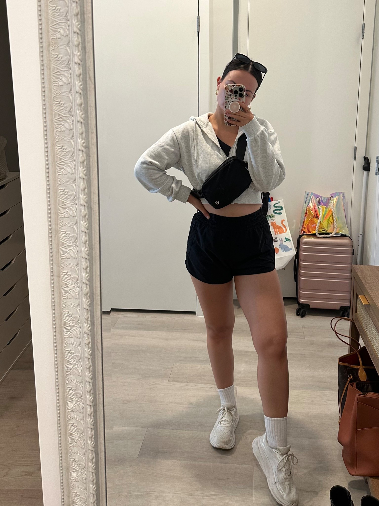 loved my fit for today’s hot girl walk 🚶🏻‍♀️👟🖤

#LTKSeasonal #LTKStyleTip #LTKActive