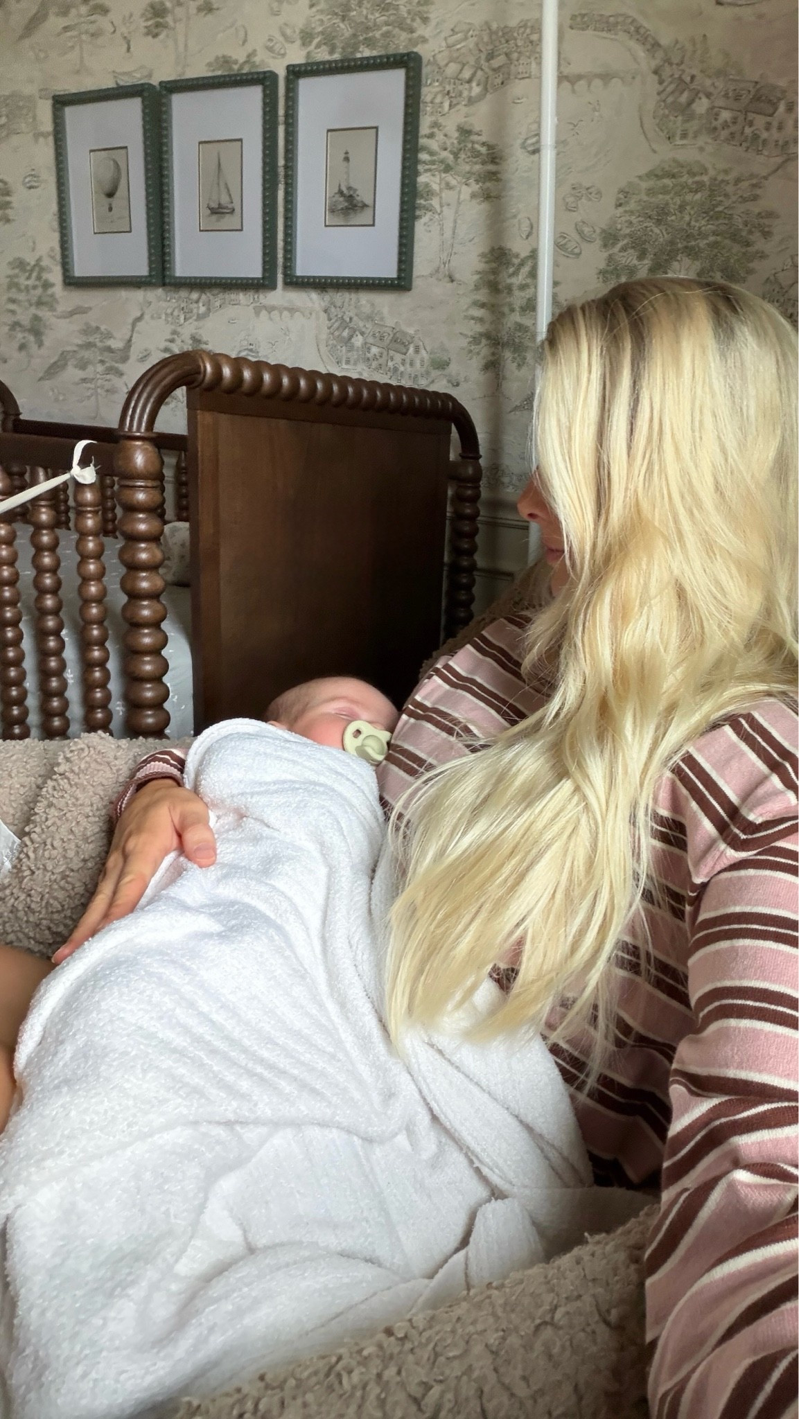 SIZE: med in top! Linking Cohen’s blanket and nursery items! #kathleenpost

Newborn phase, postpartum, baby boy nursery

#LTKmomlife #LTKBaby #LTKHome