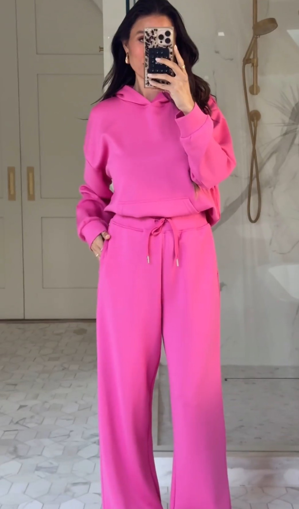 Scroll to shop!! Follow for more!!! Xo! ✨

#LTKValentine #LTKmomlife #LTKdayinmylife