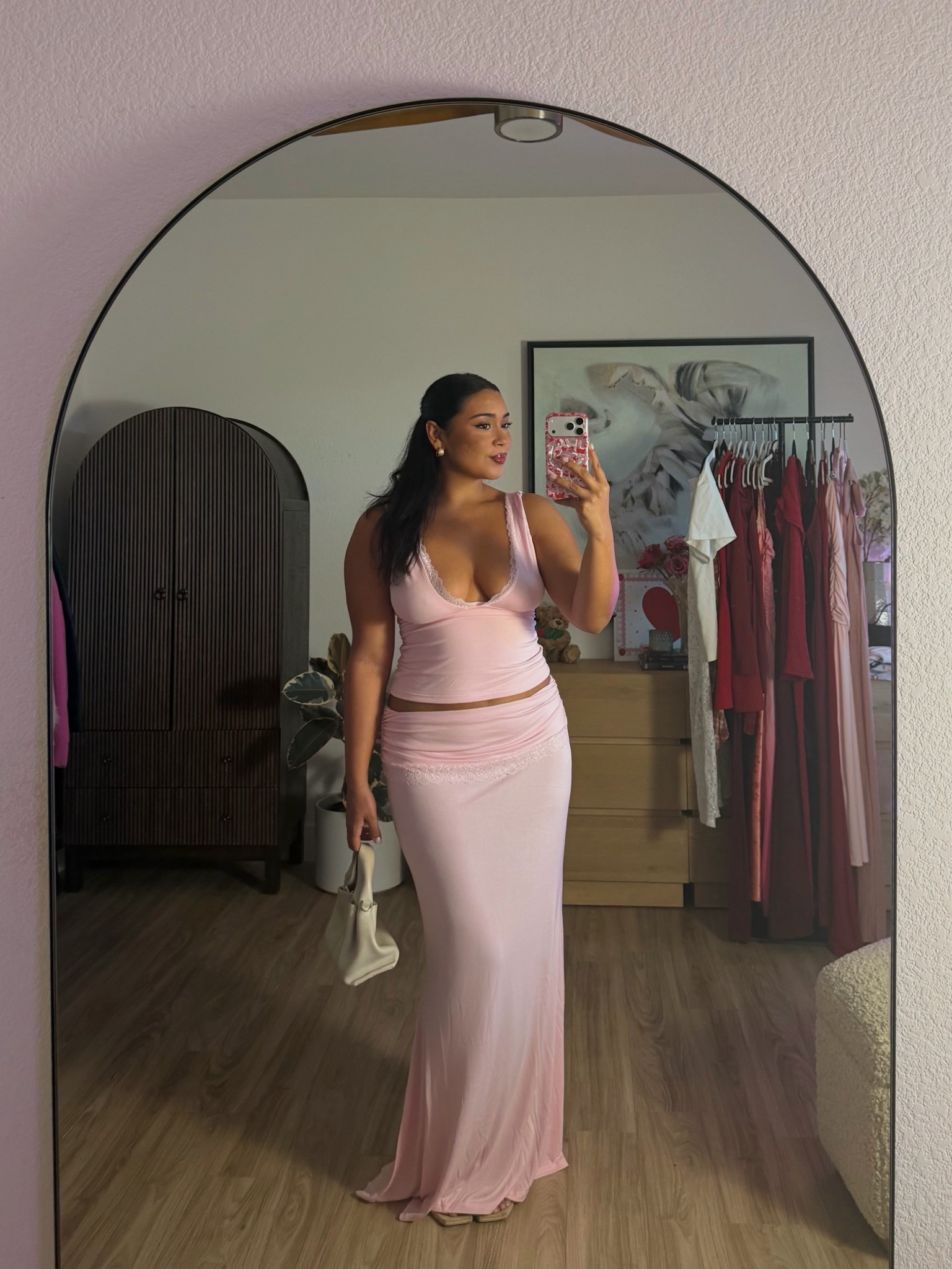 Perfect set for anything Valentine’s Day related & spring!! @princesspolly-us 🩷💗🌸 wearing a US 8 in the top & bottoms it’s SO stretchy & comfy (no zipper) *linking similar sets/ pieces too*

#LTKValentine #LTKootd #LTKMidsize