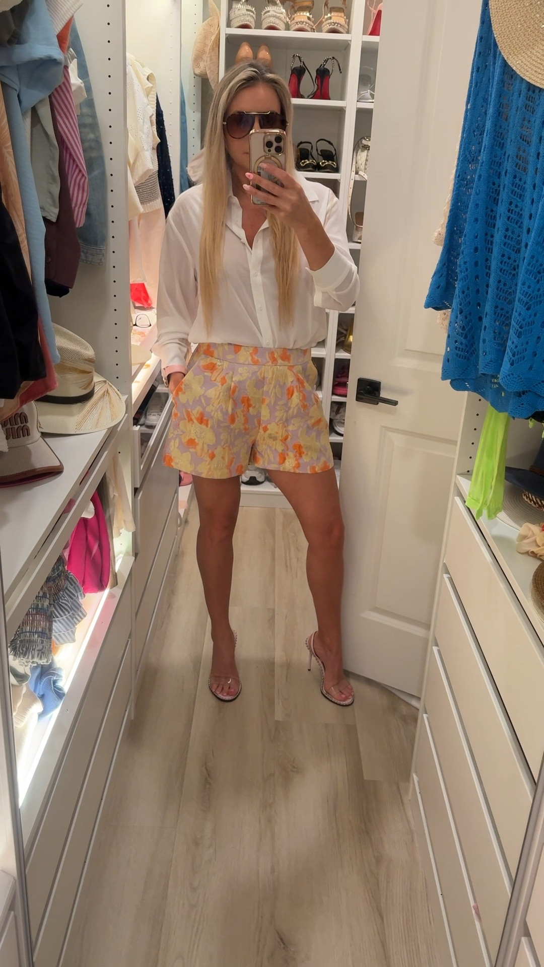 My new fav spring shorts! They look like a skirt in person also the color! 😍 Has some gold knit in them! You can pair it with so many color tops! So beautiful in person! Wearing size M. 



#LTKU #LTKSeasonal #LTKgrwm