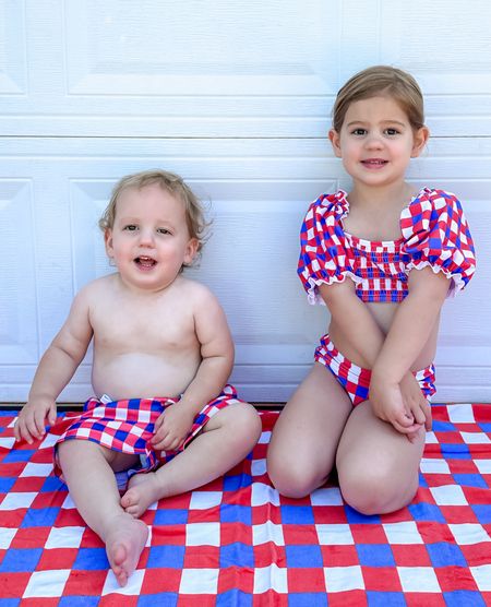 New DBLC x Destiny Thompson 4th of July Collection

Just dropped today and has the best patriotic prints for the whole family.

#Ad #dblcxdestinyt #dblcpartner #dreambiglittleco / swimwear / kids swim / family bathing suits / red white and blue 

#LTKKids #LTKSeasonal #LTKFamily