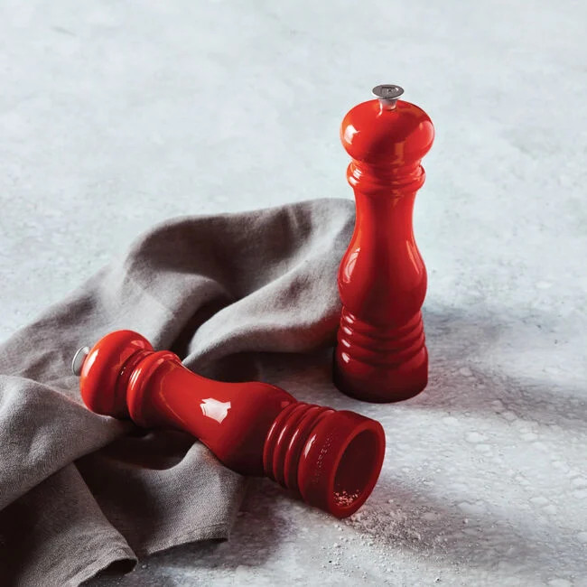 Acrylic Classic Salt and Pepper Mill Set | Le Creuset