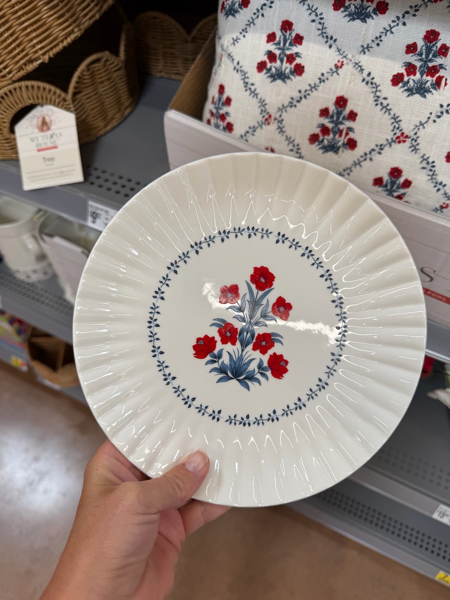 This plate is so pretty too.

#LTKHome #LTKSeasonal