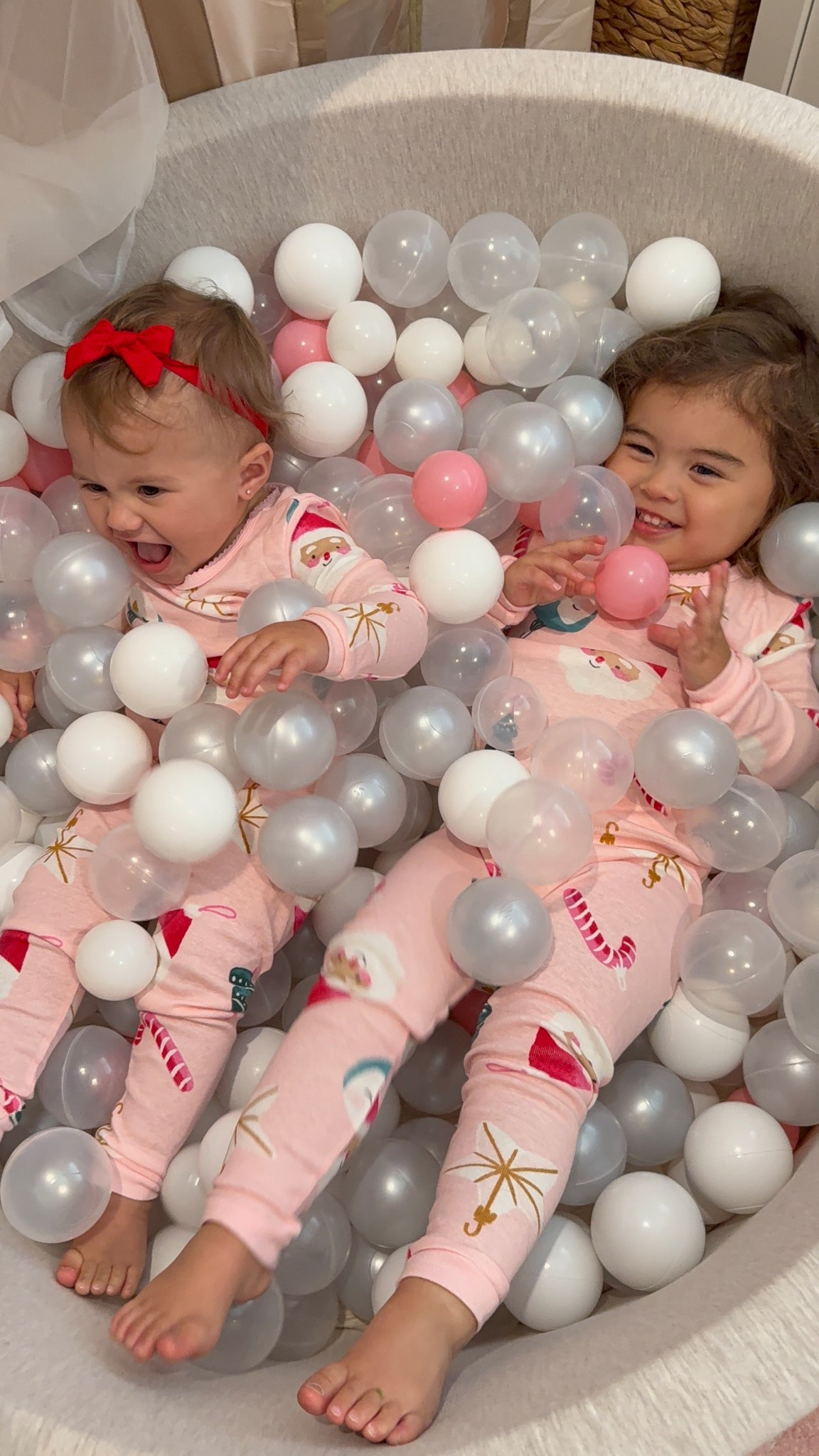 #ad Double the giggles, double the coziness! Nothing beats seeing these two twinning in their @carters Just One You x @Target holiday PJs — soft, comfy, and made for all the sibling fun. 🎅🏼💞🌙💫
#CartersJustOneYou #Carters #targetpartner #target #SiblingStyle #CozyTogether #Holidays



#LTKBaby #LTKFamily #LTKHoliday