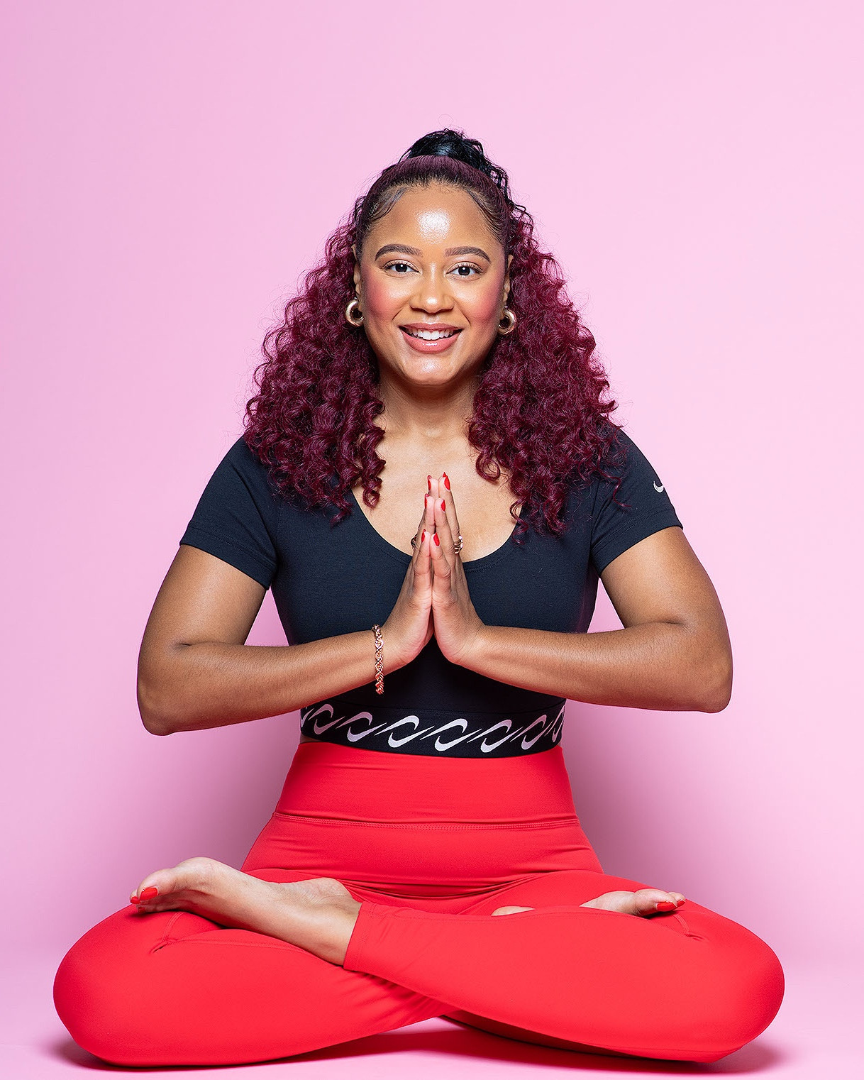 Have these pants in 3 colors. Their my new fav workout bottoms. 

Wearing the color ‘racing red'. 

#LTKActive