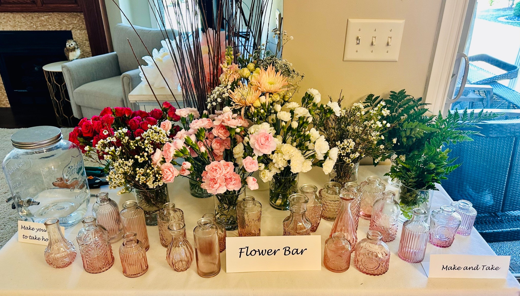 This was a great hit at the baby sprinkle! The vases were perfect! Everyone made a bouquet and took one home! 