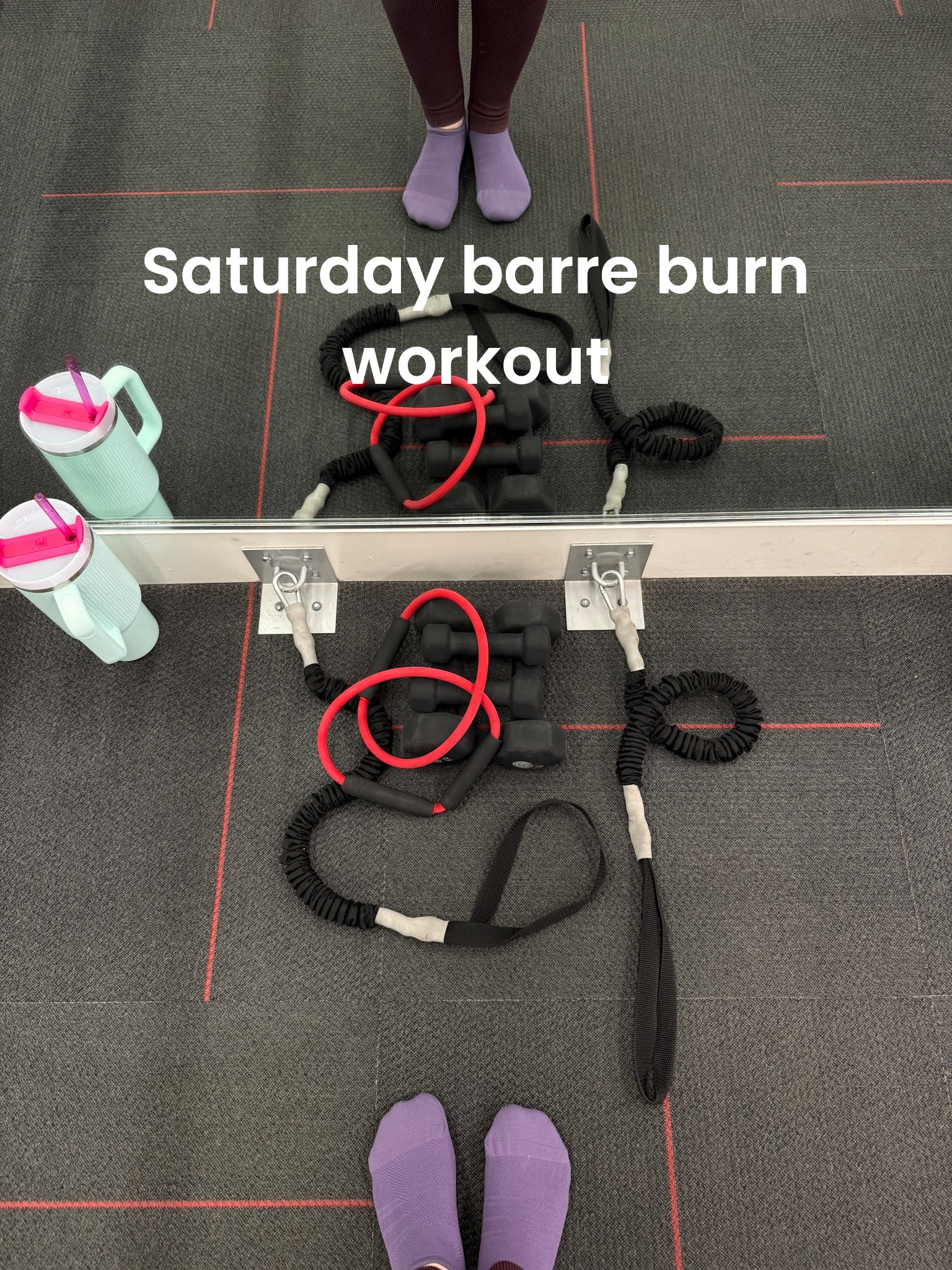 Proof you can sweat and still have your life (mostly) together:
🖤 Vuori leggings — buttery, squat-proof, and stay put
🖤 Tavi grip socks (the ones with inside + outside grip = non-negotiable)
🖤 Spiritual Gangster tee — because good vibes count as cardio
🖤 Athleta sports bra — supportive but not suffocating
🖤 Stanley cup — emotional support hydration device 😅

This is my go-to workout uniform: comfy, functional, and still cute enough to grab coffee after class.

👉 Linked everything because solid barre gear = fewer excuses to skip class 😉

#LTKfit #LTKStyleTip #LTKSeasonal #momstyle #barrelife

#LTKPetite #LTKFindsUnder100 #LTKActive