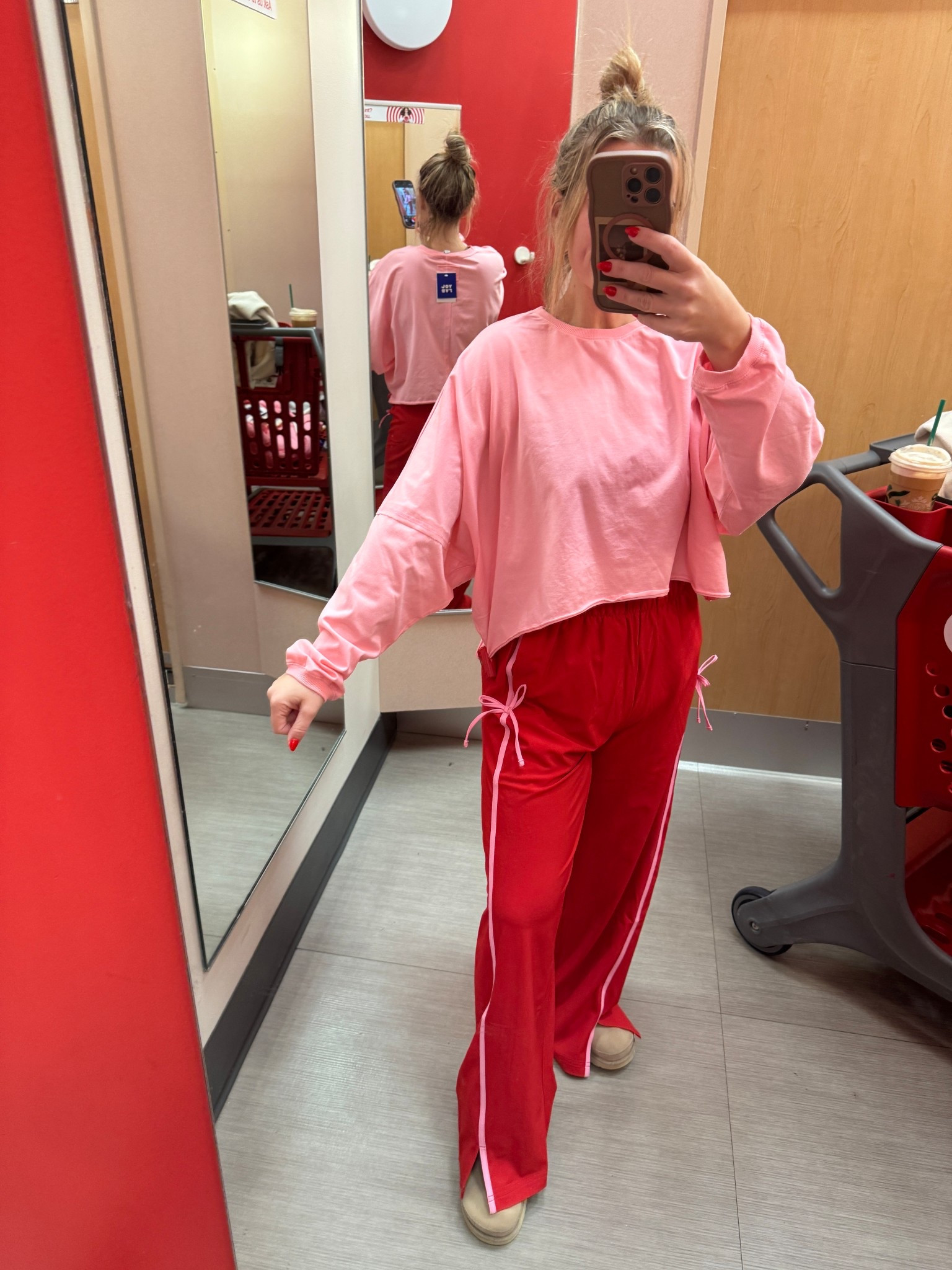 💕 

#LTKActive #LTKHoliday #LTKootd