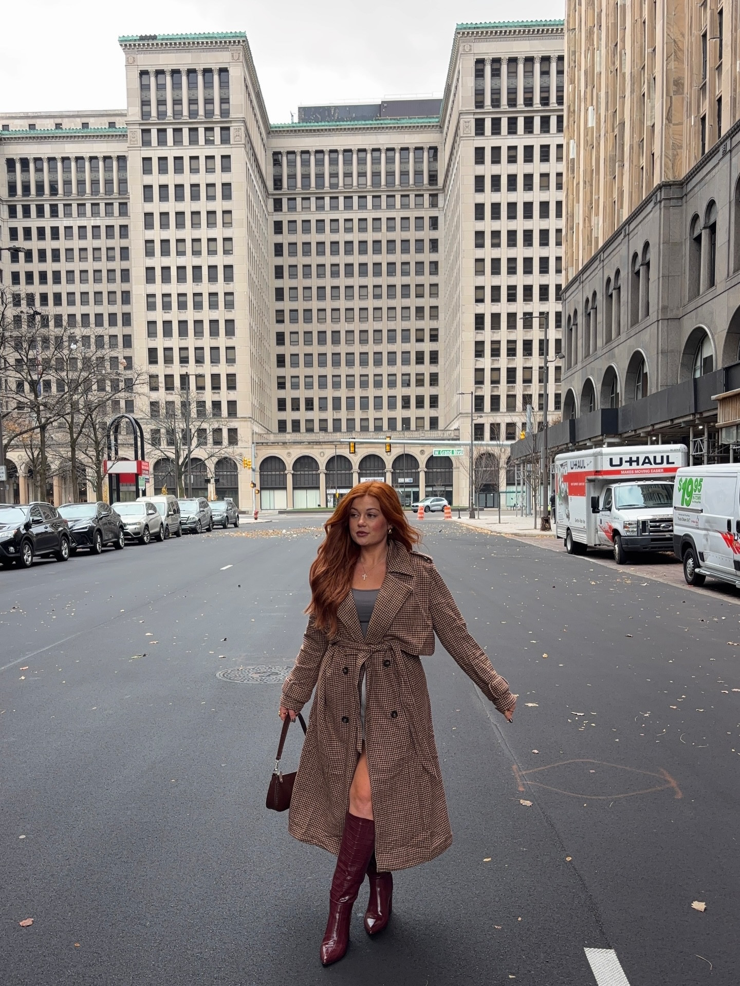city girl these days 🏙️  jacket is a size XS, extra 50% off sale items use code: MONDAY
@lulus #lulusambassador #lovelulus

#LTKCyberWeek #LTKHoliday #LTKGiftGuide