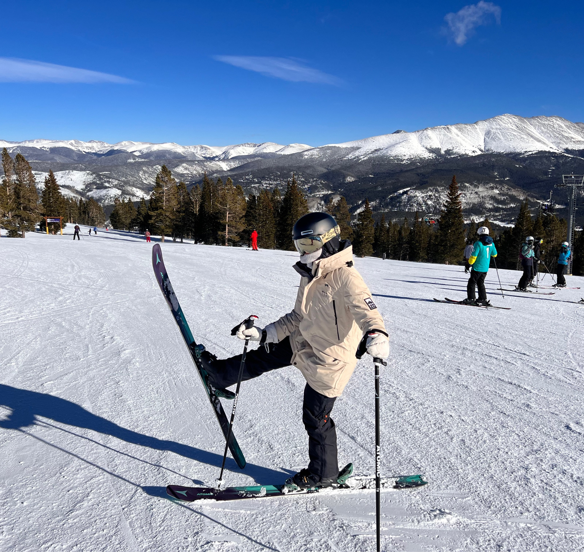 Ski swag 

#colorado #skioutfit #ski #mountainoutfit #hikingoutfit

#LTKstyletip #LTKHoliday #LTKSeasonal