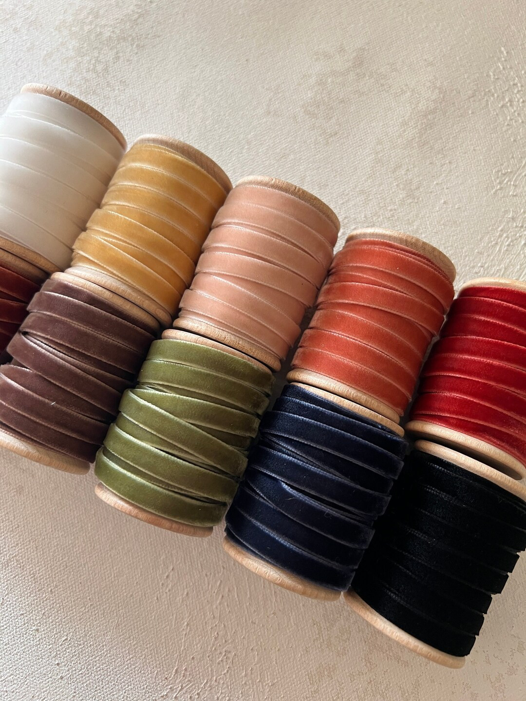 Nueva cinta de terciopelo de 1/4" con borde acabado y carrete - Etsy | Etsy (US)