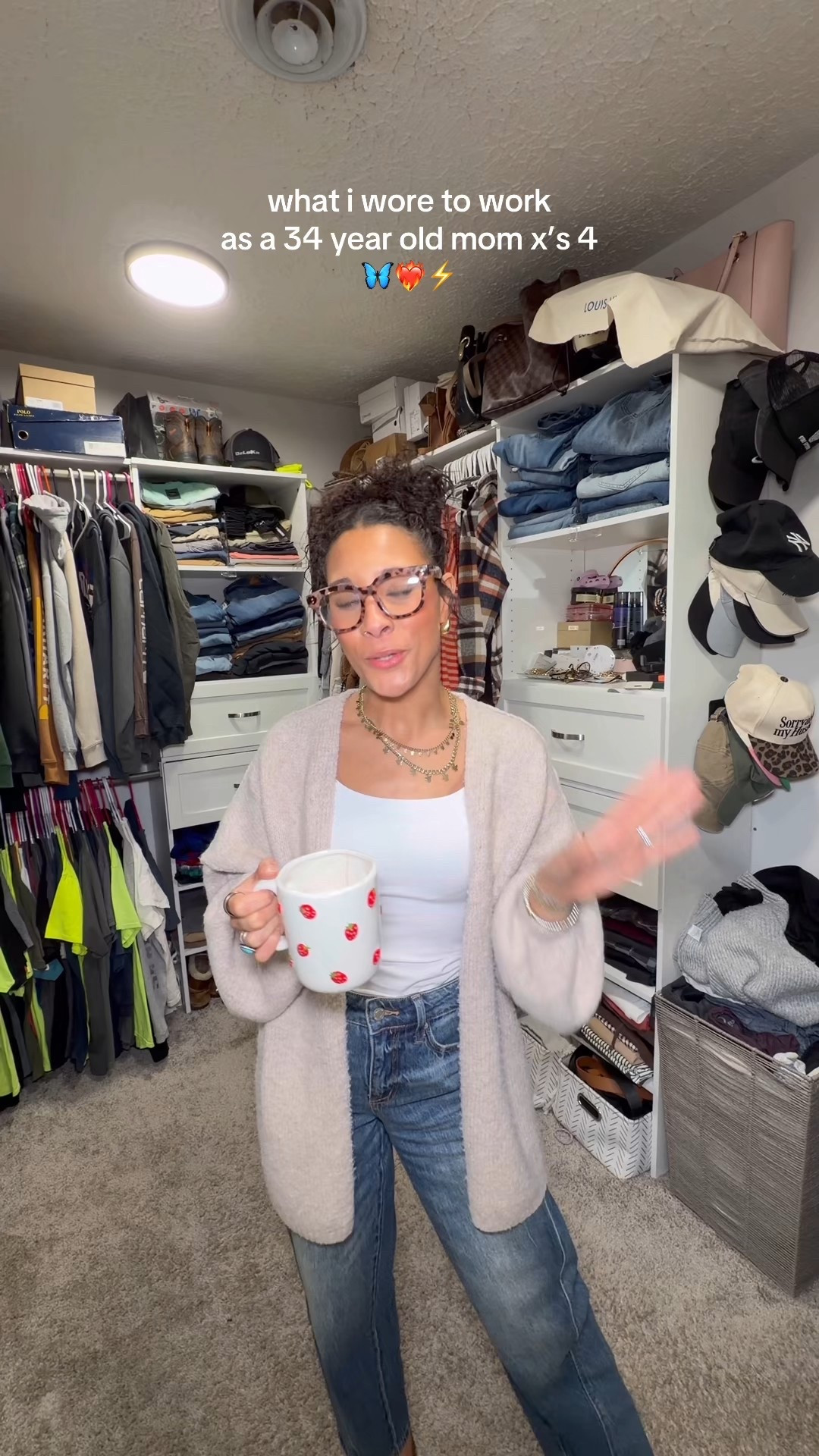 Wal-Mart Barrel jeans are bae 😍❤️‍🔥✨

#LTKootd #LTKPetite #LTKWorkwear