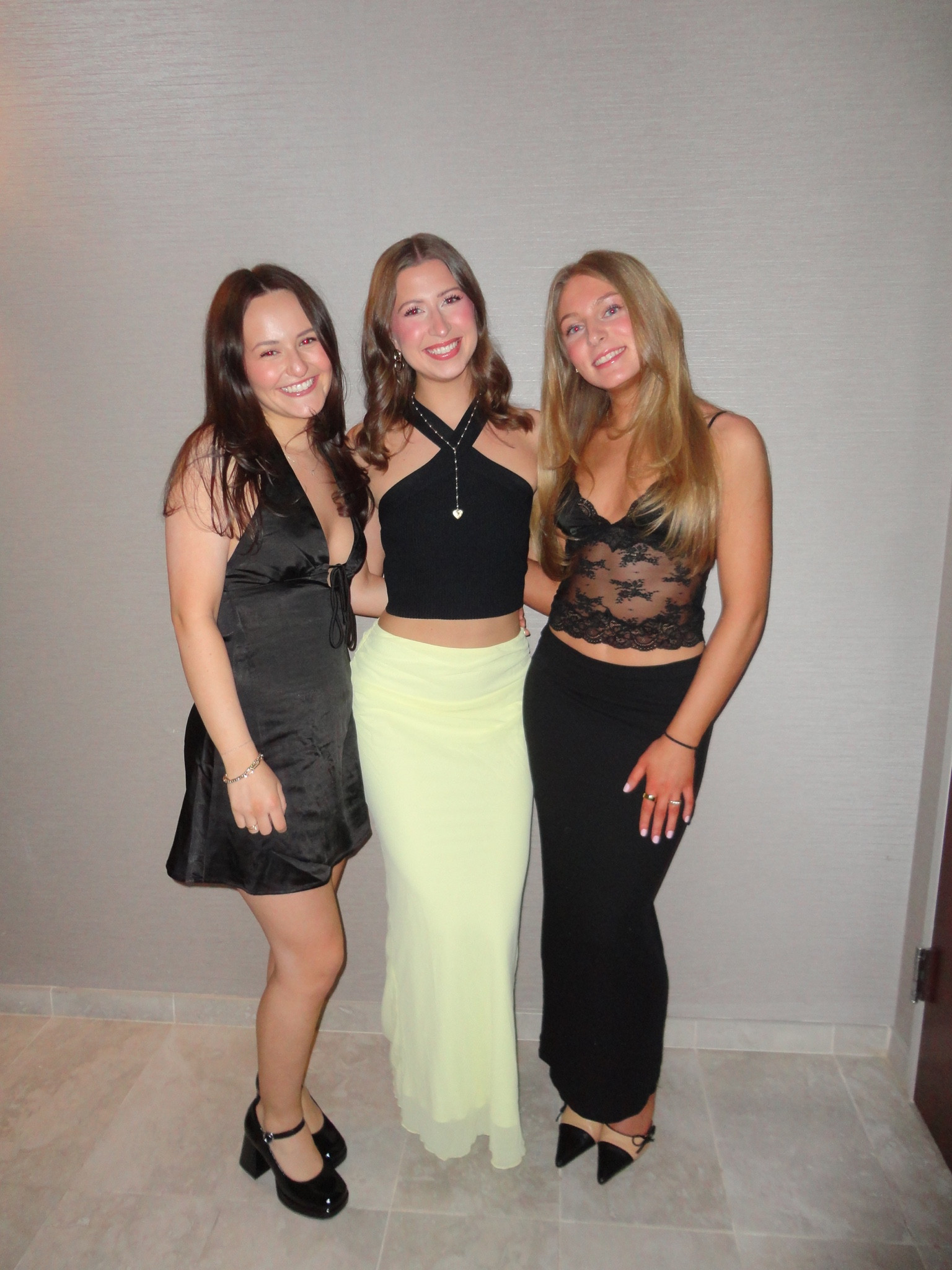 girls night out
Going out outfit 
skirt and shirt
Heels
mini dress
College night out
outfit inspiration 
Outfit inspo 
#outfitinspo

#LTKfindsunder100 #LTKfindsunder50 #LTKstyletip