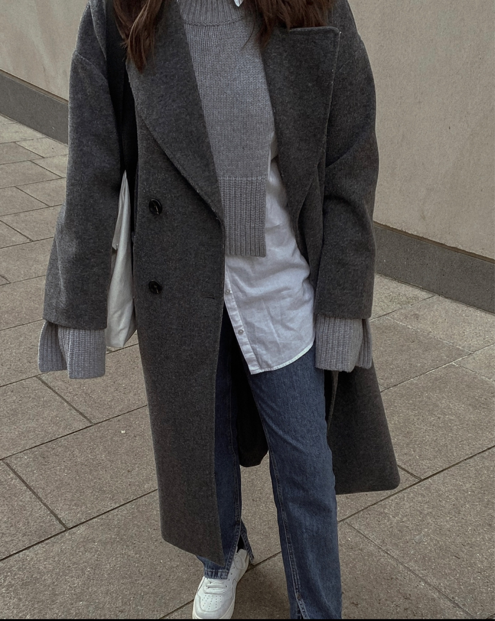 Autumn outfit inspo:

Jumper: unavailable ( gentle herd )
Coat: Zara ( few years ago )
shirt: Stradivarius ( old! )
Jeans: NAKD ( old )
Trainers: linked!

#LTKSeasonal
