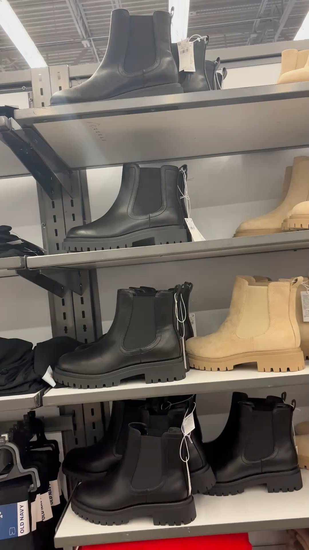 Comfy and cute fall boots! 

#LTKSeasonal #LTKFindsUnder50 #LTKFallSale