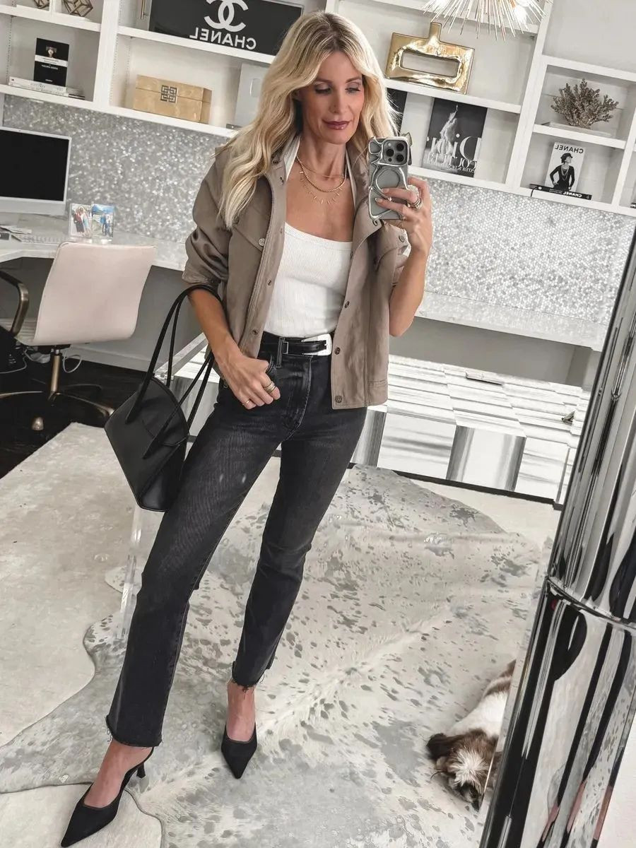 If you want a jean that’s slimming and comfortable, let me show you me go-to going out jeans! I wear these Mother jeans on repeat because they hold you in, lift in all the right places, and still feel great all night or all day long. Styled with an easy jacket for a polished but relaxed outfit of the day. I'm wearing a size 24 and I find the fit true to size.  

 

#LTKootd #LTKSeasonal #LTKOver40