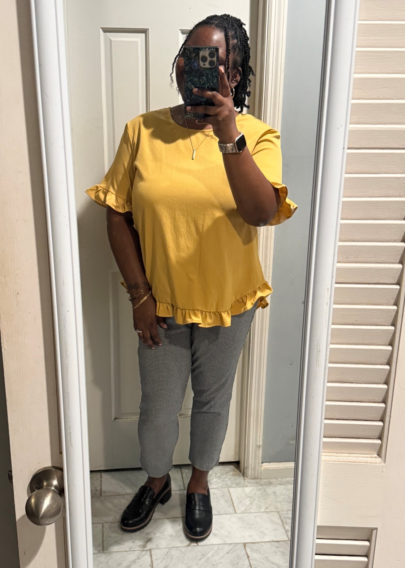 Cute dress down Sunday outfit that can also be a work outfit during the week.
Shirt size: X-Large


#LTKStyleTip #LTKWorkwear #LTKFindsUnder50