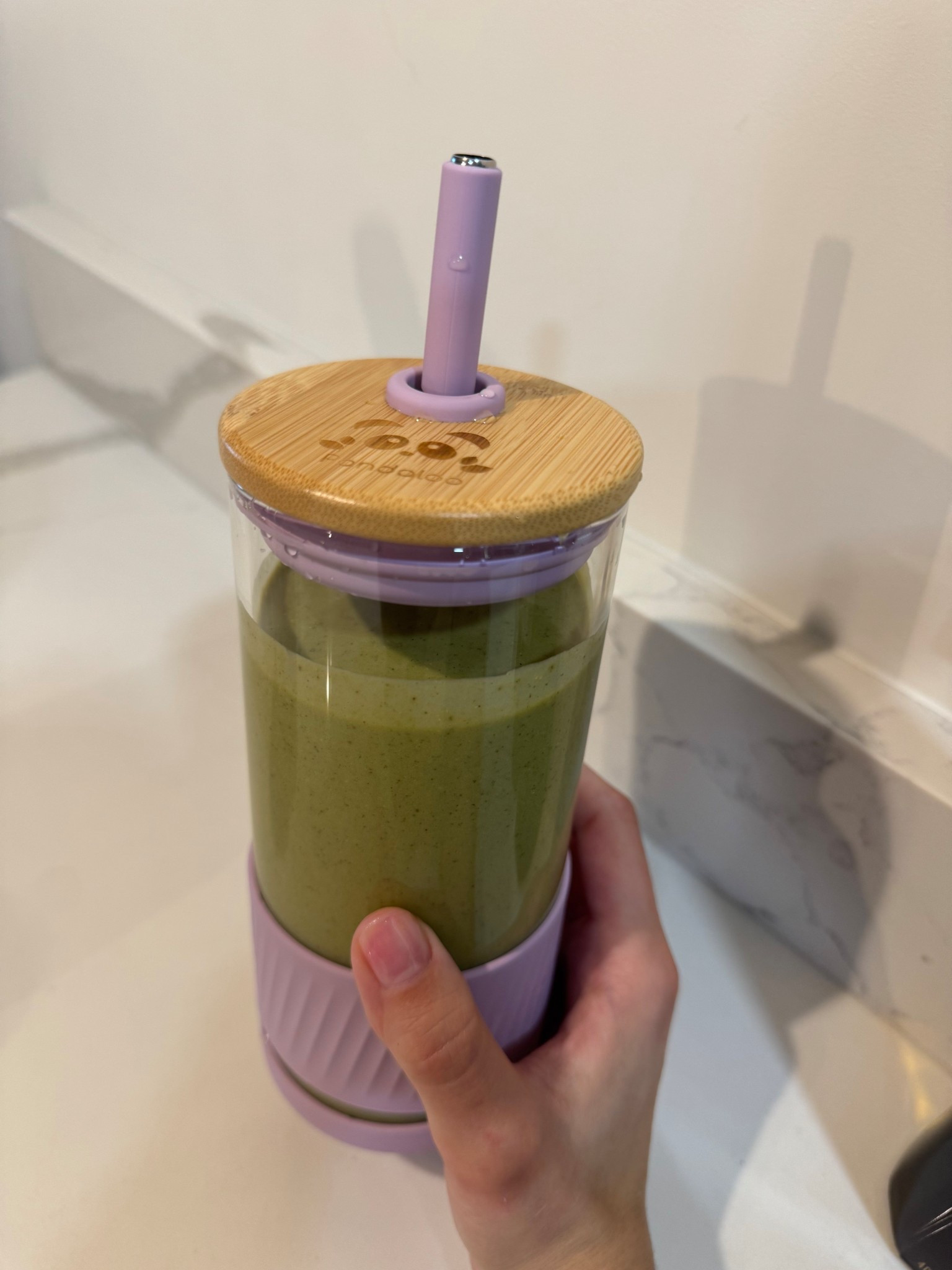 The best smoothie cup 🌱😌🍍🍌🍓🍑