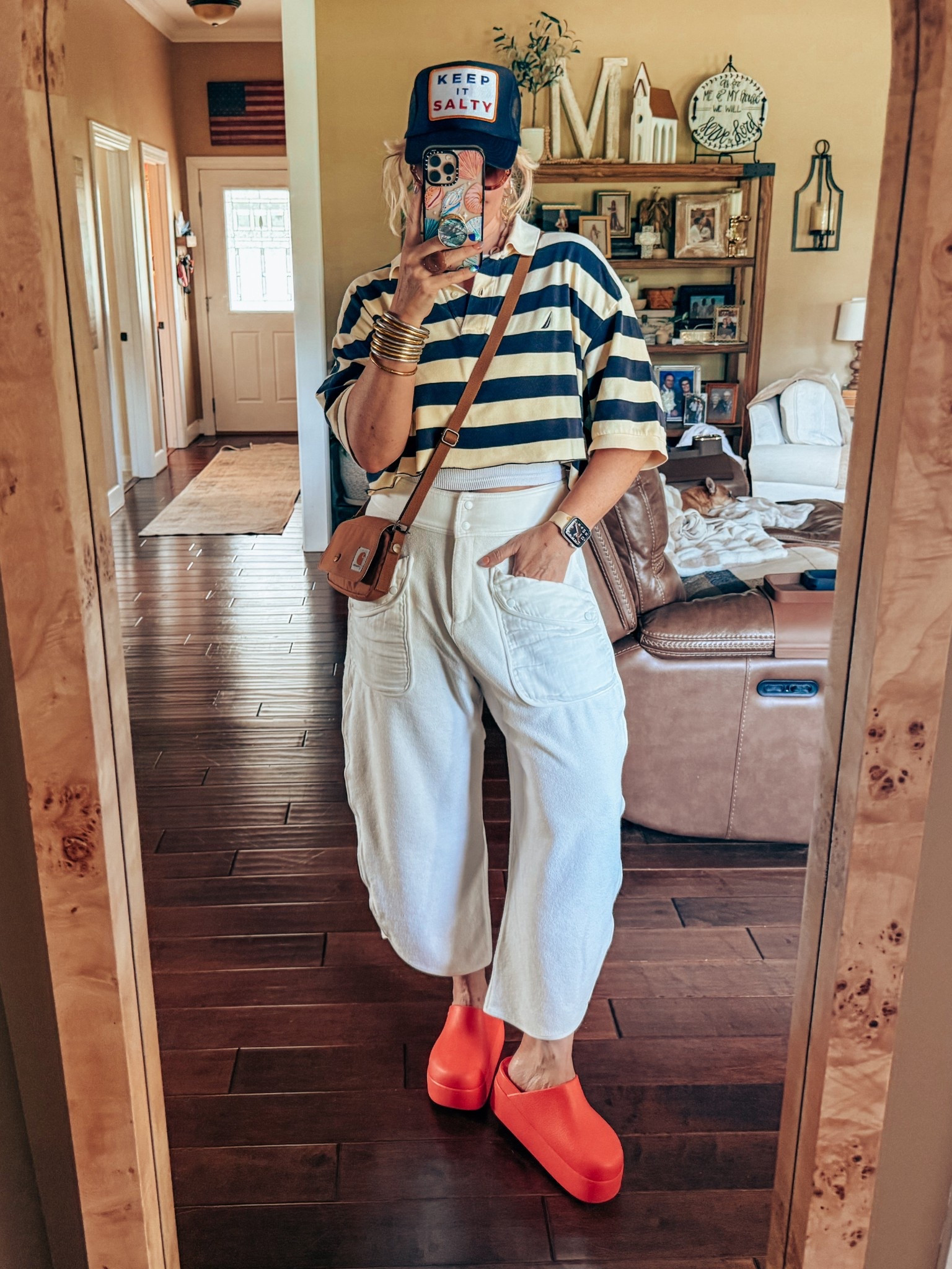 My OOTD 
✂️Cropped polo is thrifted and a mens XL
Pants are a size medium 
Crocs I sized down 
Tank underneath my polo is my fav to wear daily and I’m in a M/L 
Earrings are @blueyedhorse on IG save with code MANDIESAVE10


#LTKOver40 #LTKStyleTip #LTKFindsUnder100