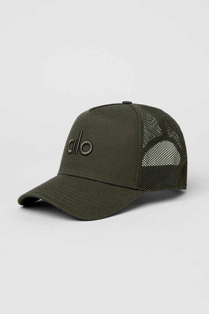 District Trucker Hat | Alo Yoga (US)