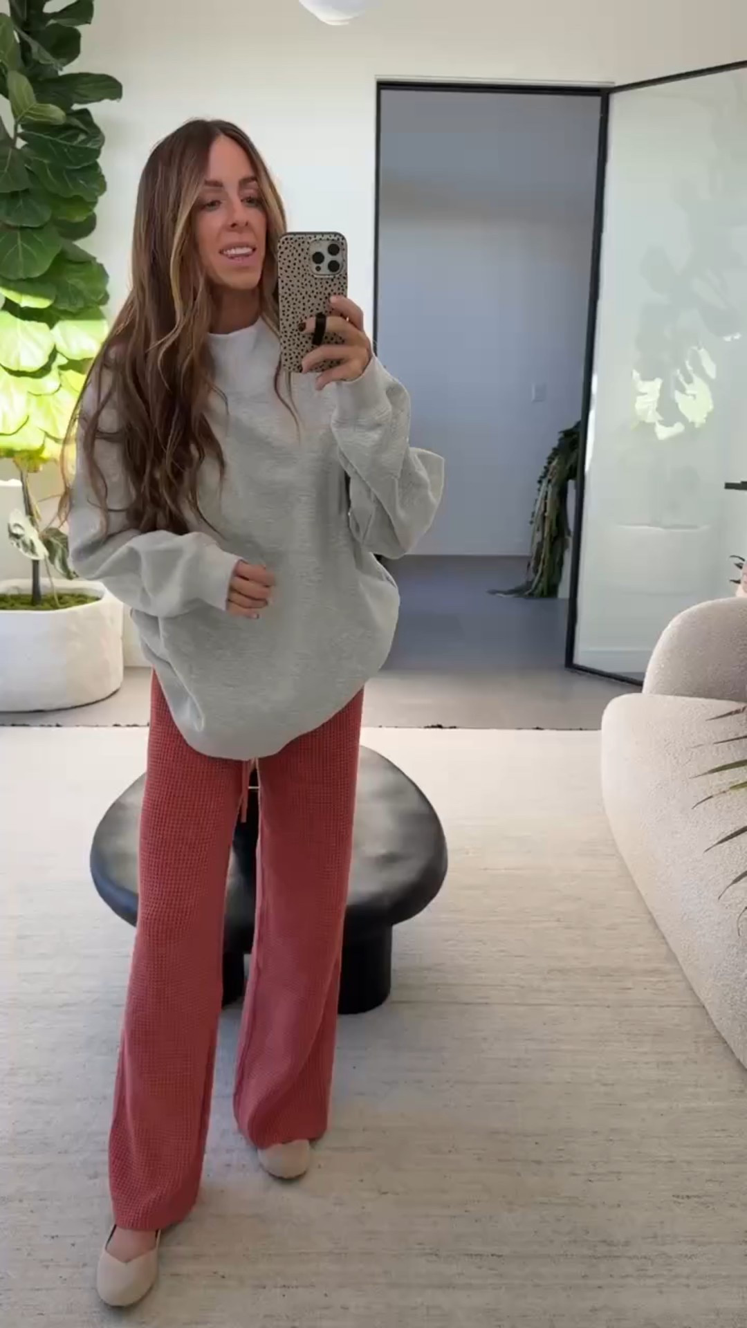 my favorite elevated sweatshirt! so comfy!

#LTKgrwm #LTKmomlife #LTKootd