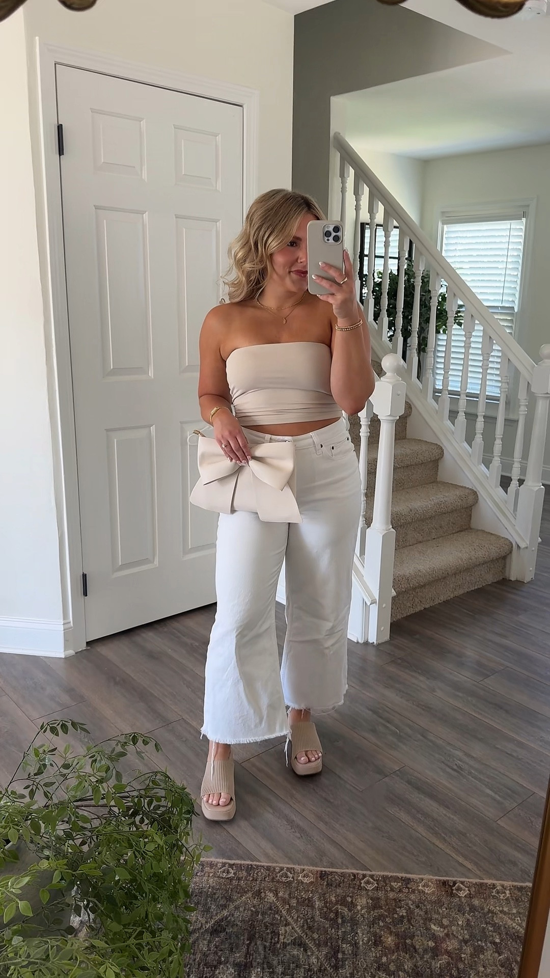 Neutral summer outfit idea 🫶🏼🤍 

Monochromatic outfit, monochrome outfit, summer outfit, Abercrombie jeans, white jeans

#LTKStyleTip #LTKShoeCrush #LTKSummerSales