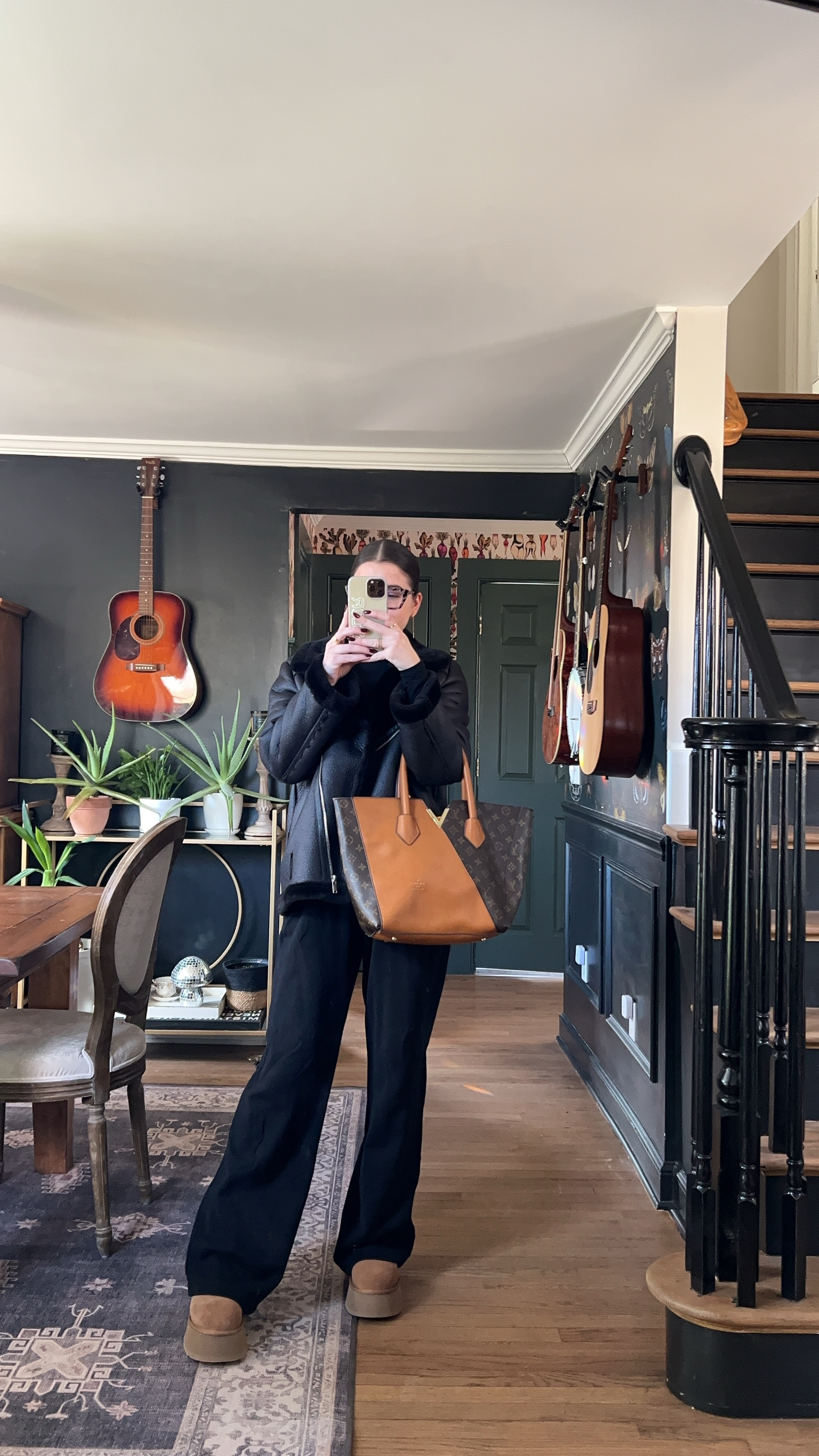 My favorite go to look right now 

#LTKStyleTip