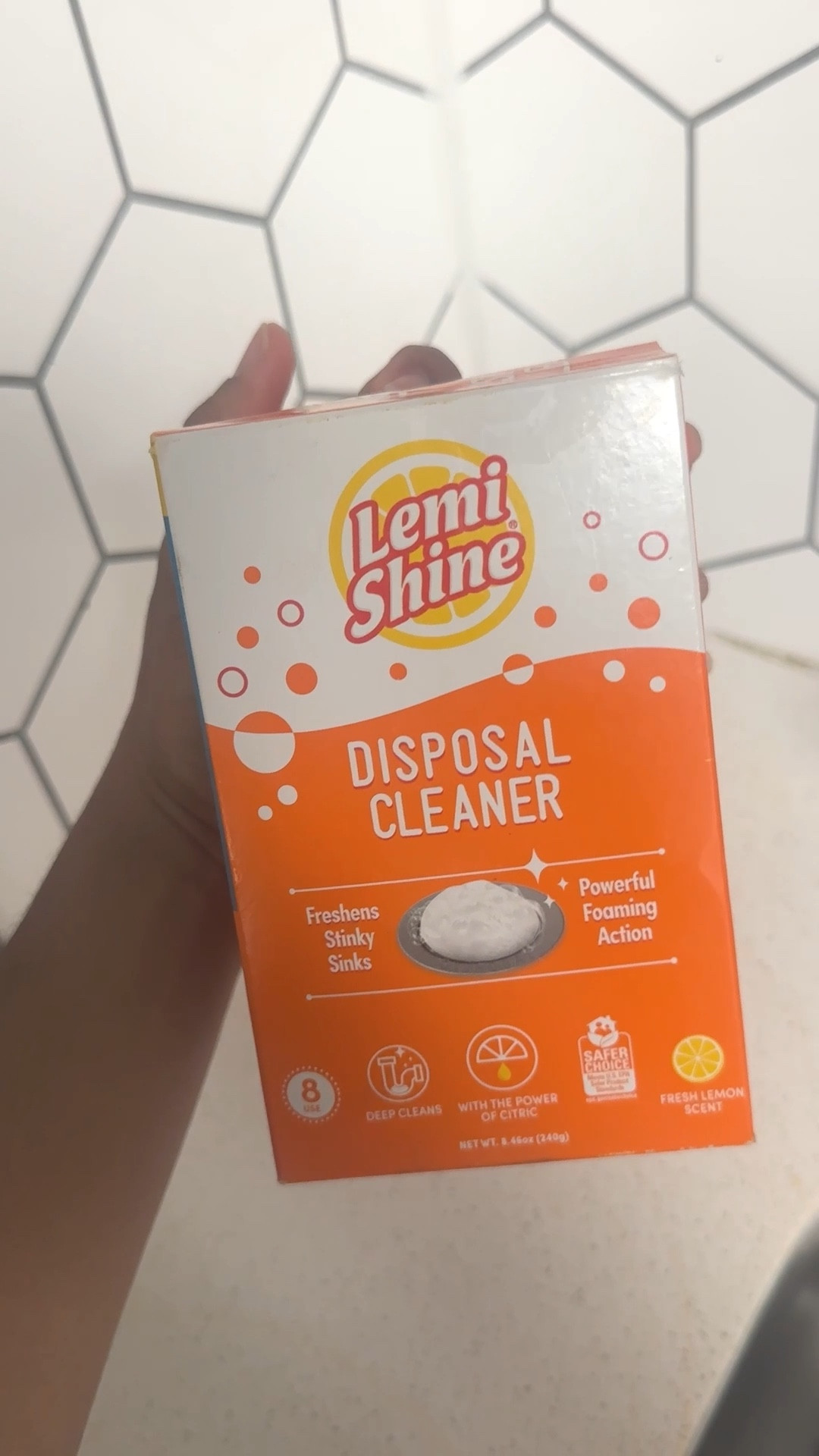 Though it collects garbage it doesn’t need to smell like it. I love the zesty smell of these disposal cleaning pods, the perfect ending to a sink cleaning session 🫧

#cleaning #garbagedisposal #home #lemonscent #clean #kitchenn

#LTKFindsUnder50 #LTKHome #LTKFindsUnder100