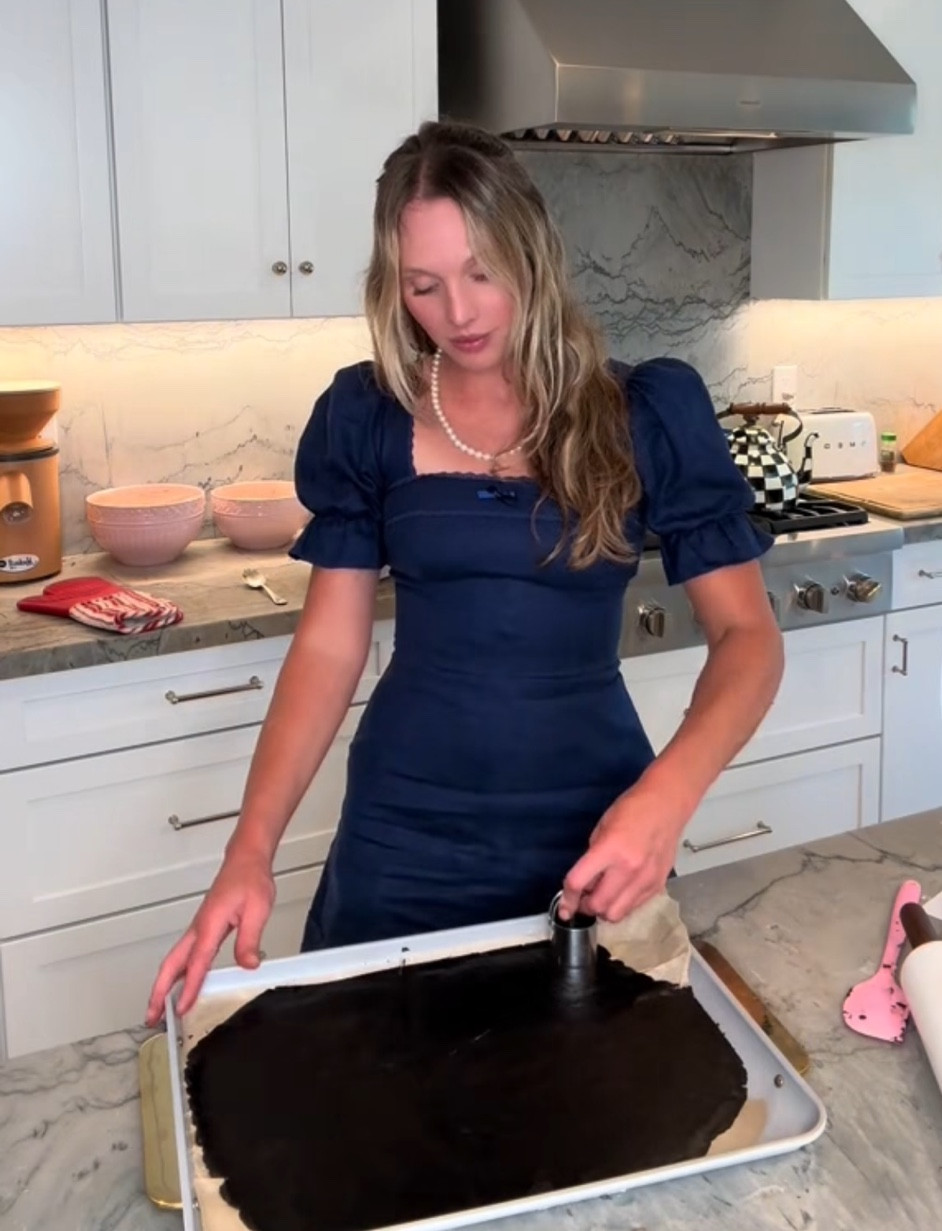 Another Reformation favorite. This color is sold out but they have it available in a few others!

#LTKHome #LTKStyleTip