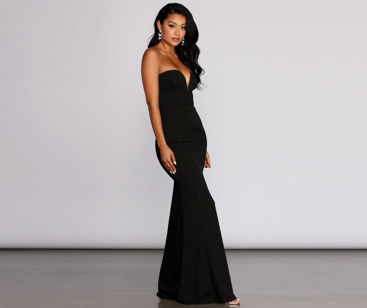 Sharon Wired V Dress | Windsor Stores